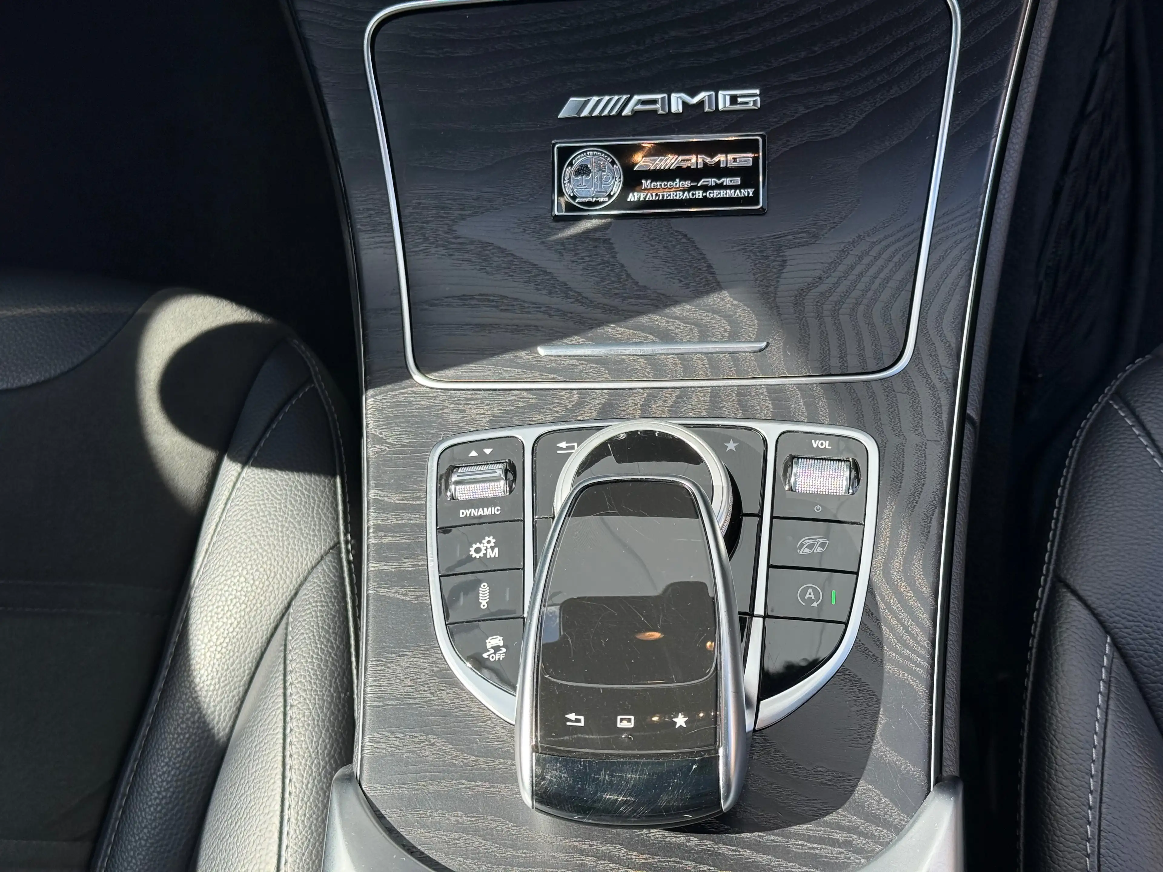 Mercedes-Benz C 63 AMG LICHTE VRACHT - PANO - BURMESTER — photo 9