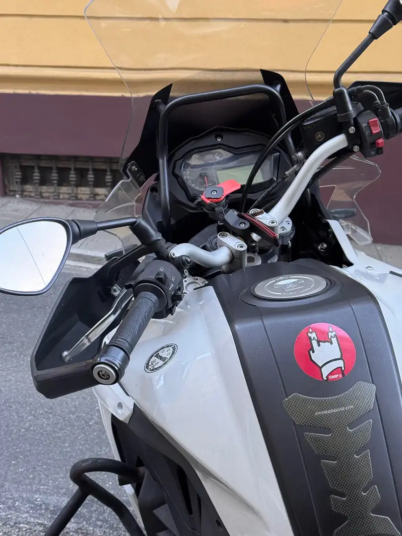 Benelli TRK 502 Stradale Blanc - 2