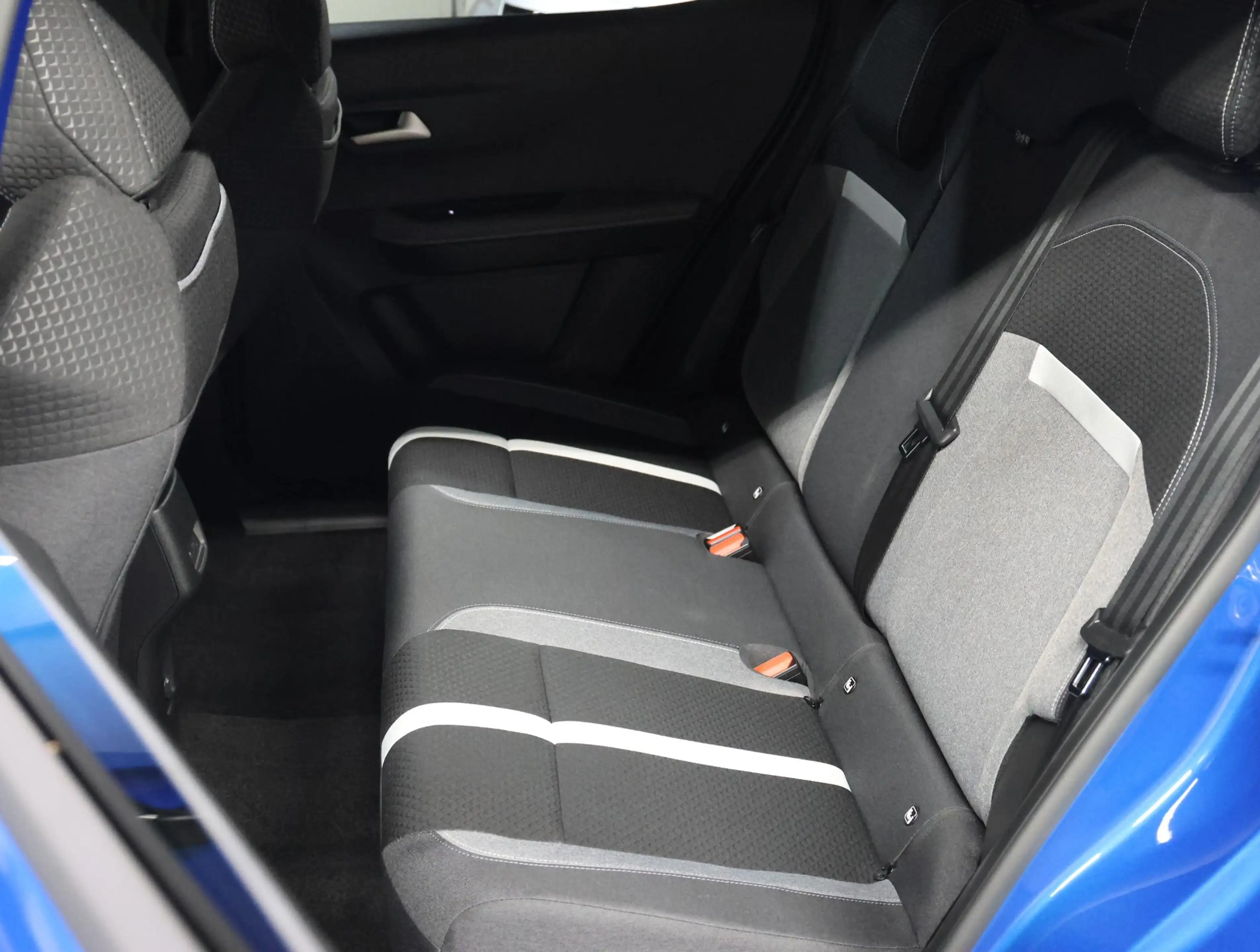 Opel Frontera 1.2 Turbo Hybrid GS | 8 jaar garantie | — photo 15