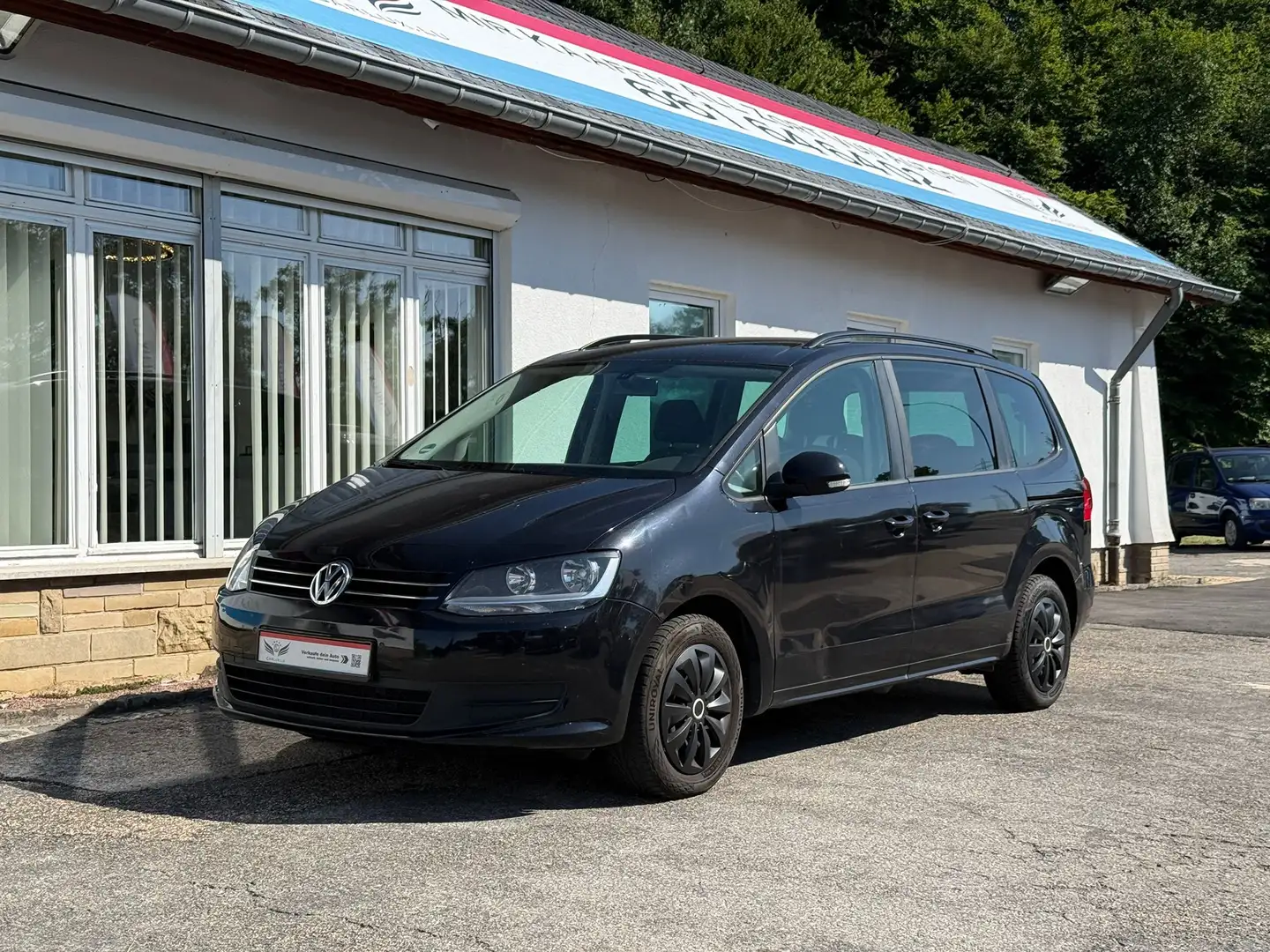 Volkswagen Sharan Trendline BMT Noir - 2