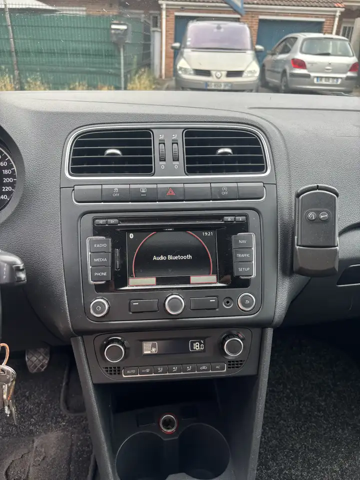 Volkswagen Polo Citadine 5 portes — photo 7