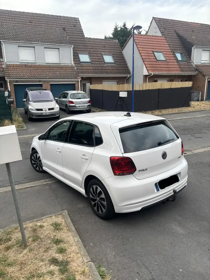 Volkswagen Polo Citadine 5 portes — photo 3