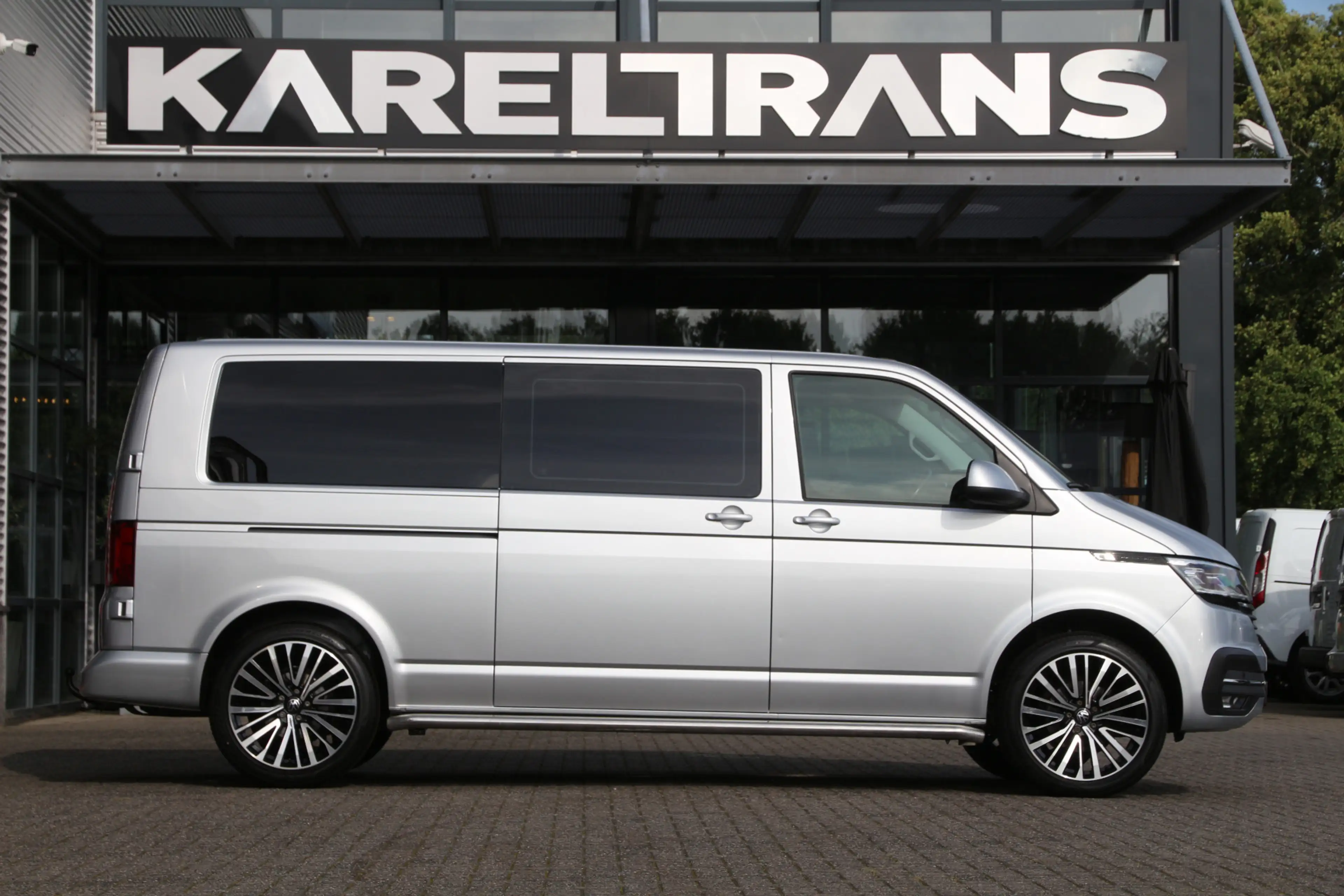 Volkswagen T6.1 Transporter 2.0 TDI 150 | Aut. | DC | L2H1 | LED | Cruise | Ai — photo 16
