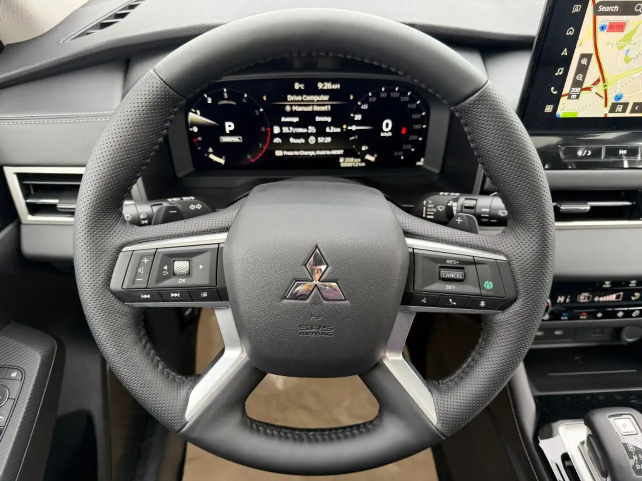 Mitsubishi Outlander снимка Mitsubishi Outlander