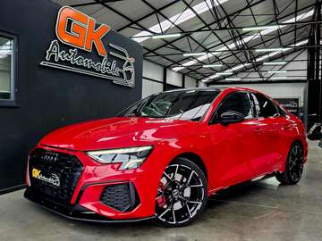 Sedan Quattro // S tronic // Audio B&0