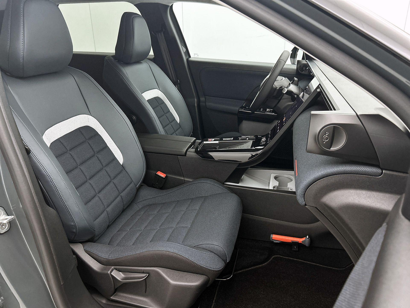 Citroen C5 Aircross SUV Business Hybrid 145pk Automaat | DEMO | Naviga — photo 15