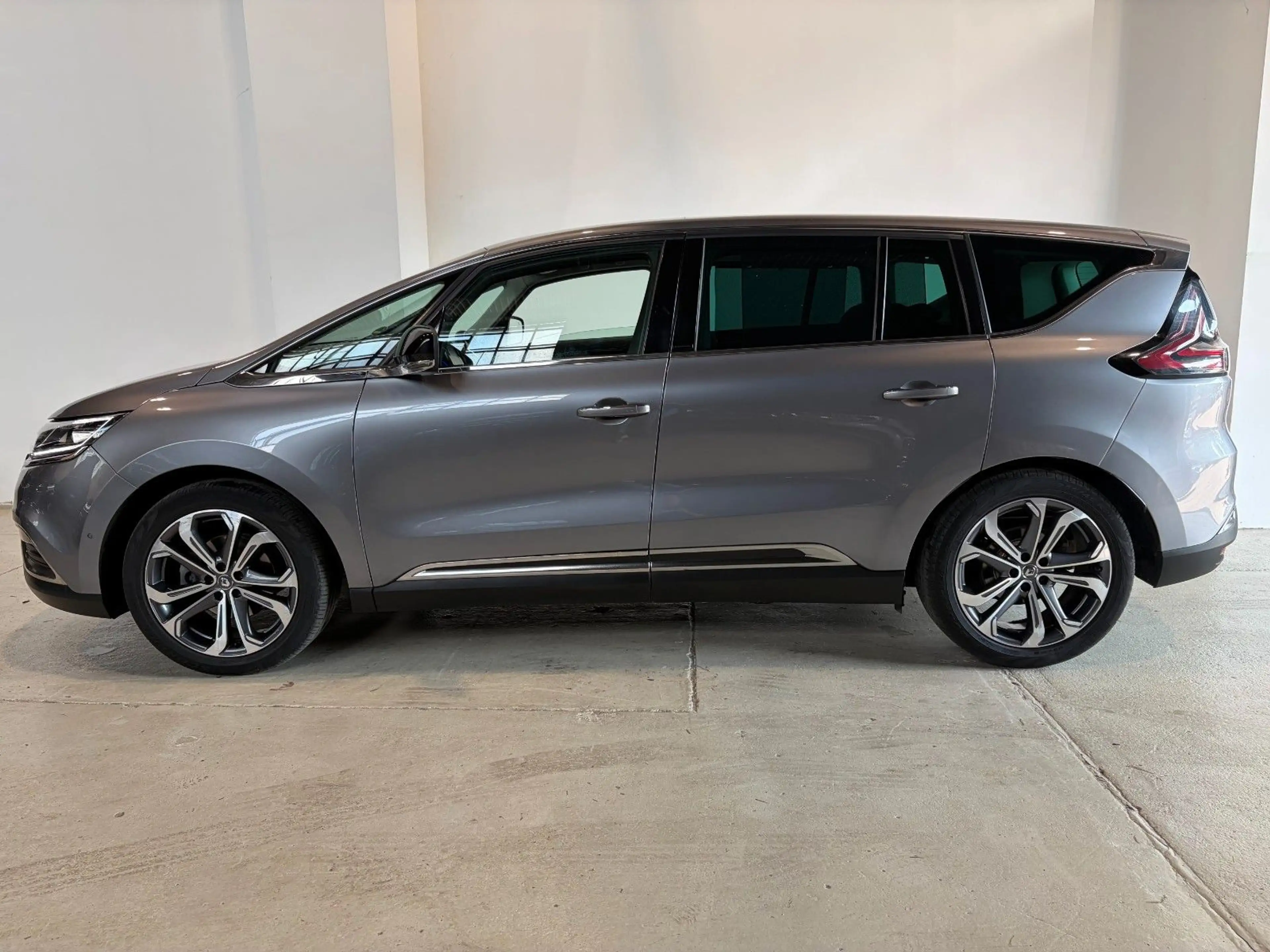 Renault Espace V Initiale Paris — photo 6