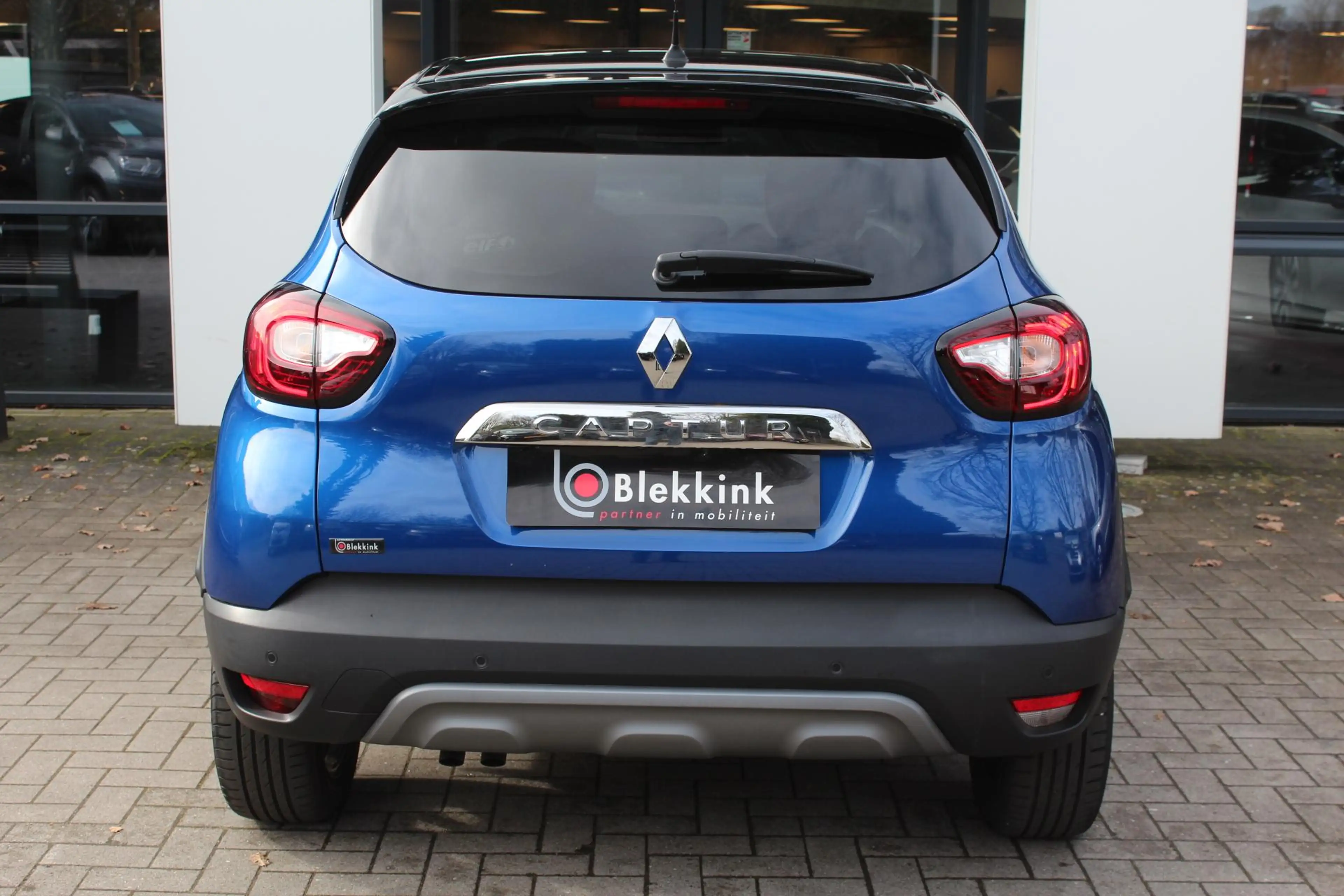Renault Captur 1.3 TCe Version S — photo 13