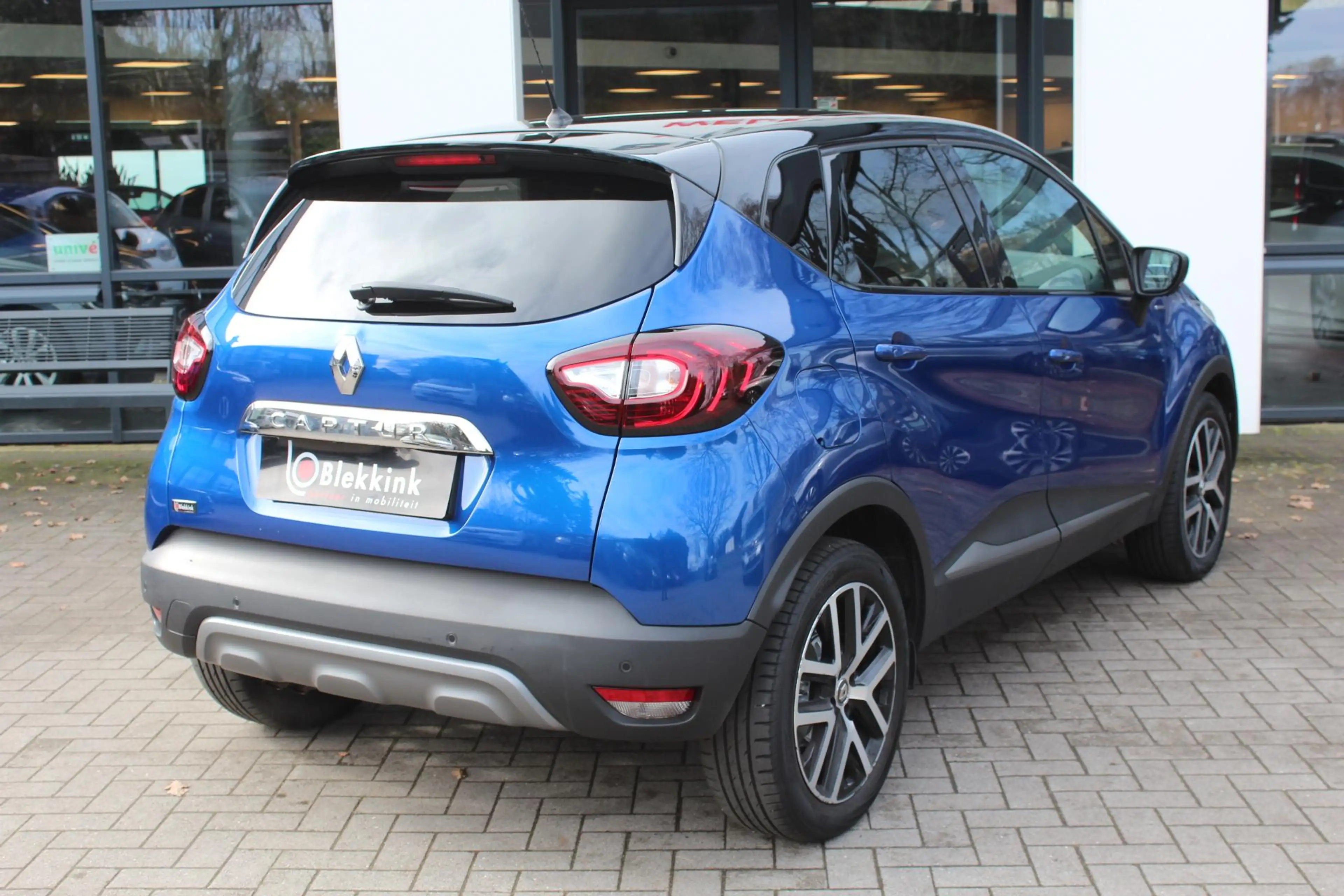 Renault Captur 1.3 TCe Version S — photo 10
