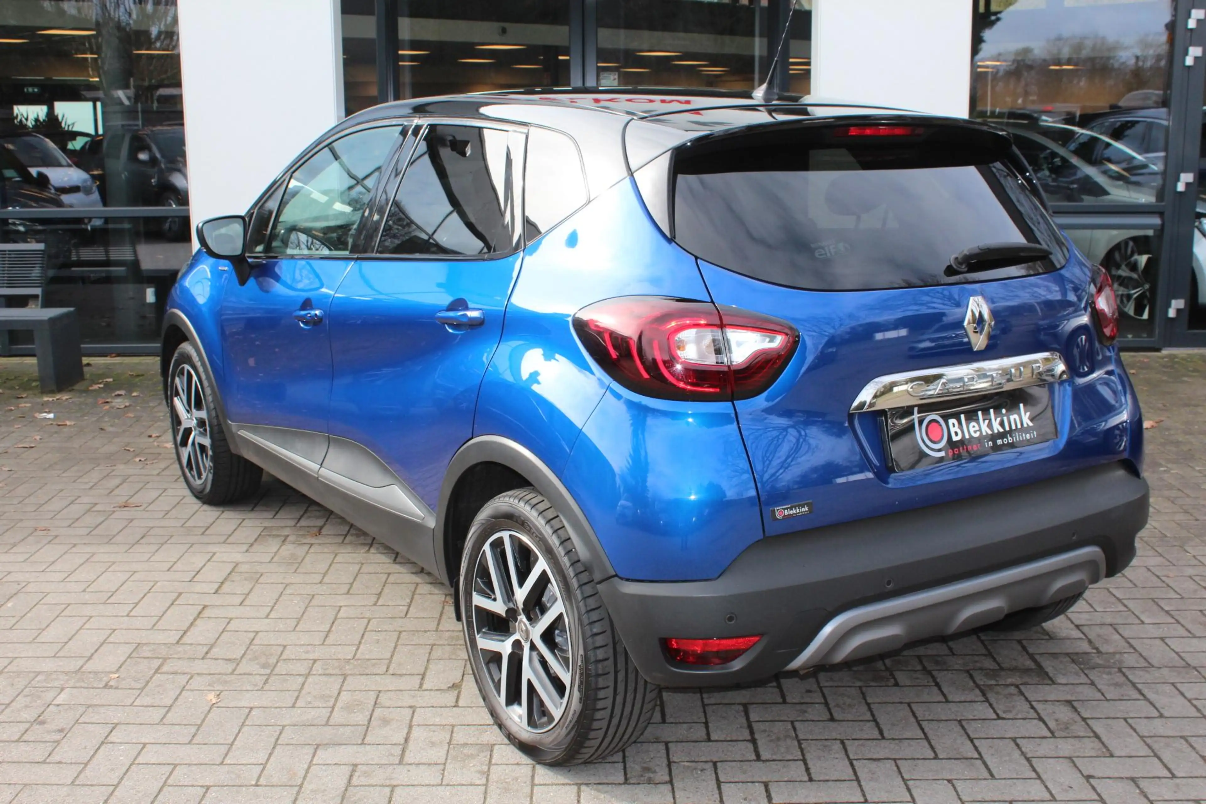 Renault Captur 1.3 TCe Version S — photo 14