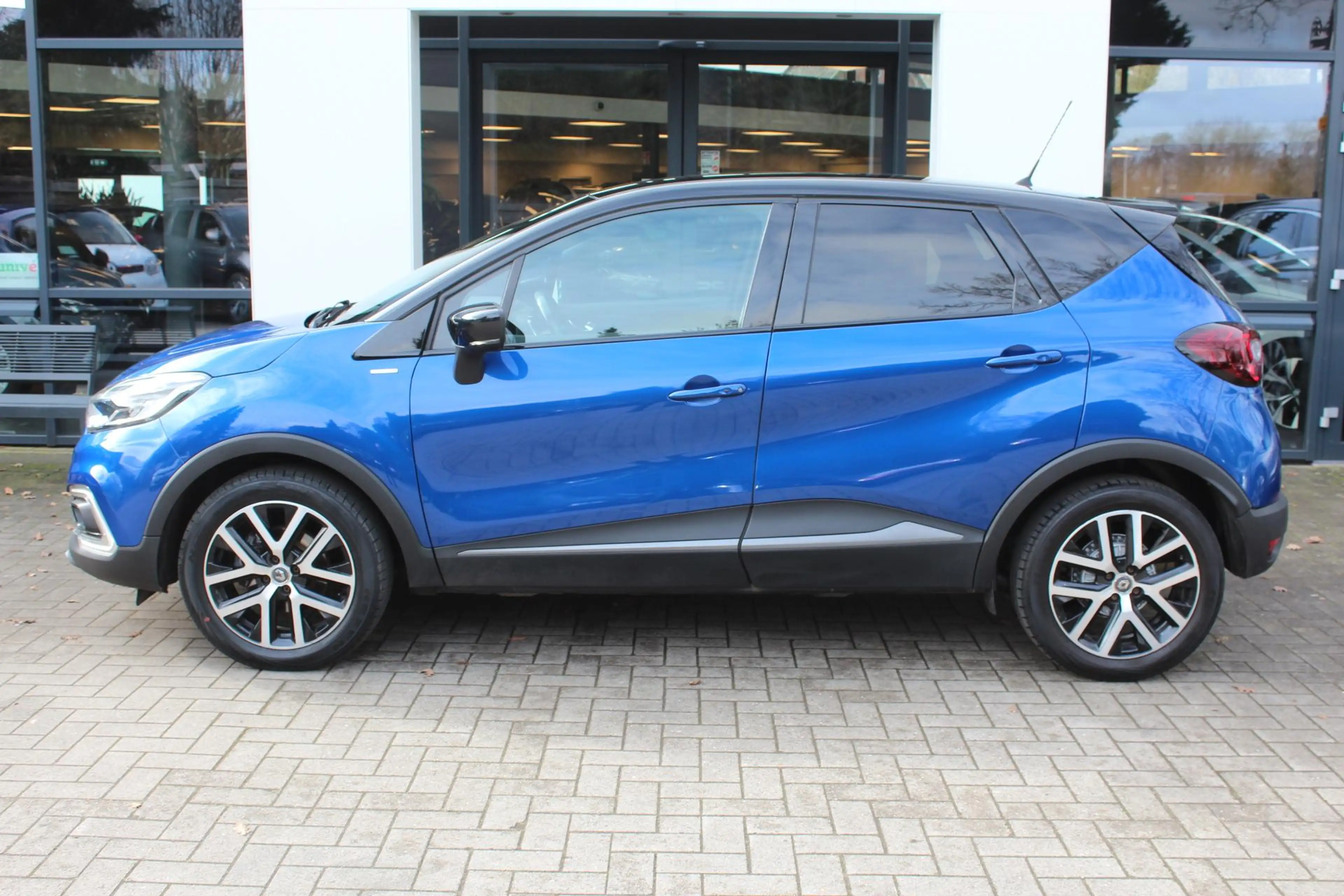 Renault Captur 1.3 TCe Version S — photo 4