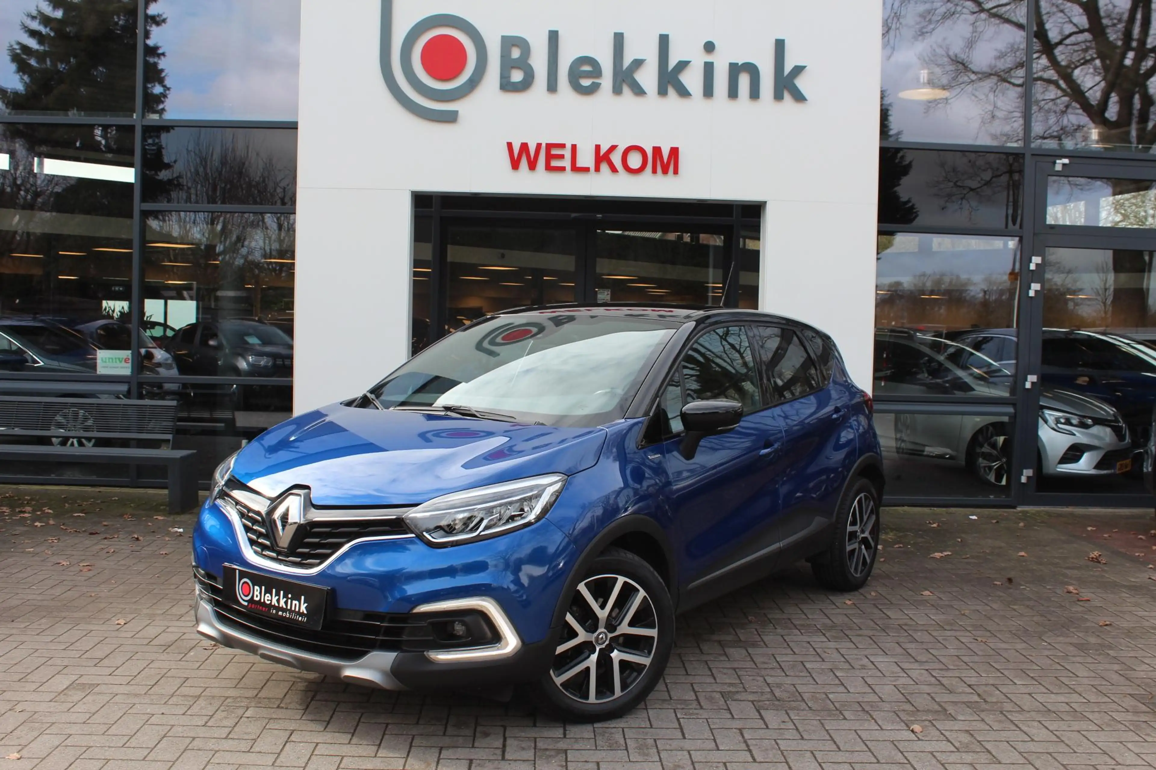 Renault Captur 1.3 TCe Version S — photo 2