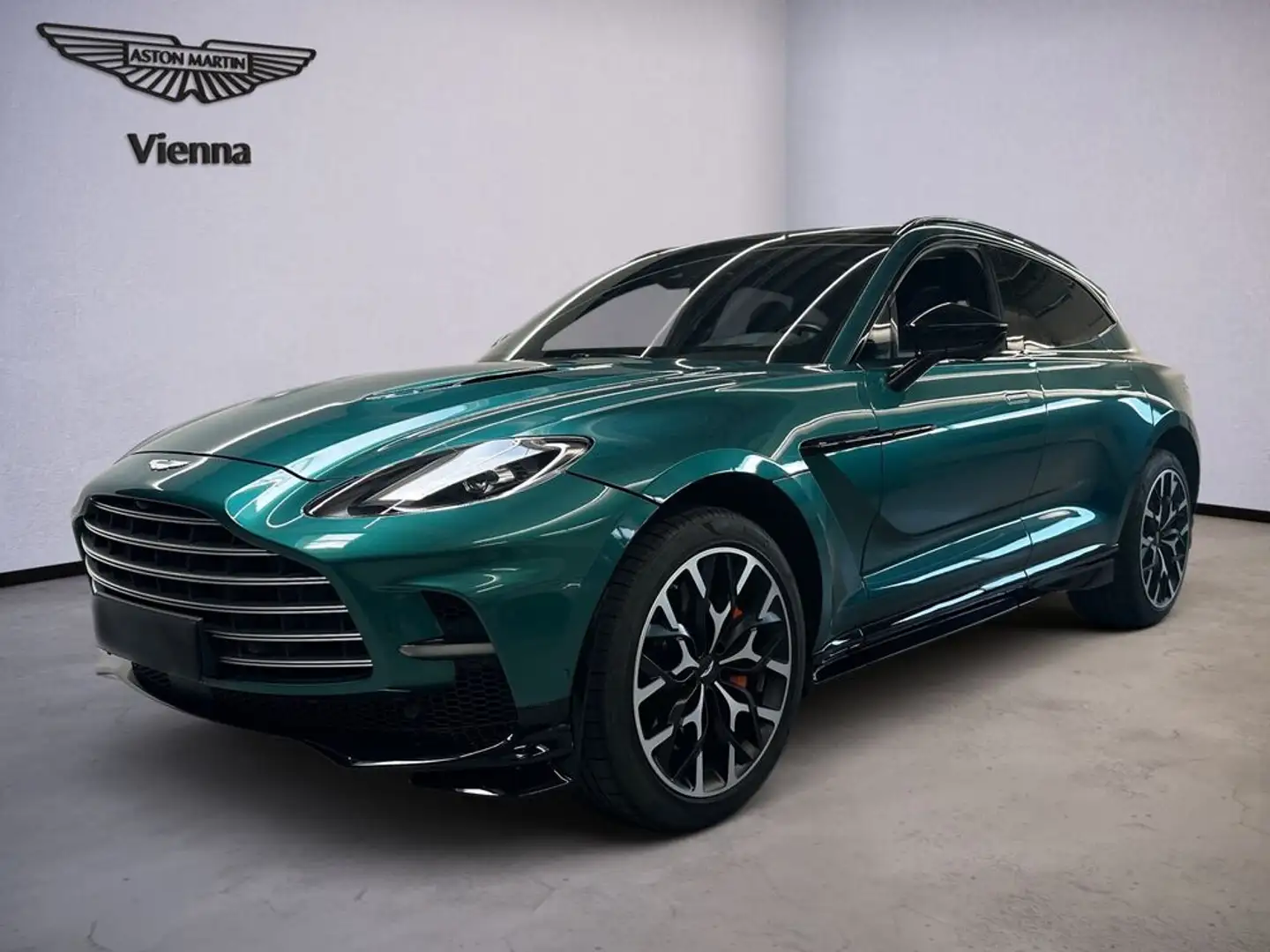 Aston Martin DBX DBX707 | AM Racing Green | Pano | 22'' Grün - 1