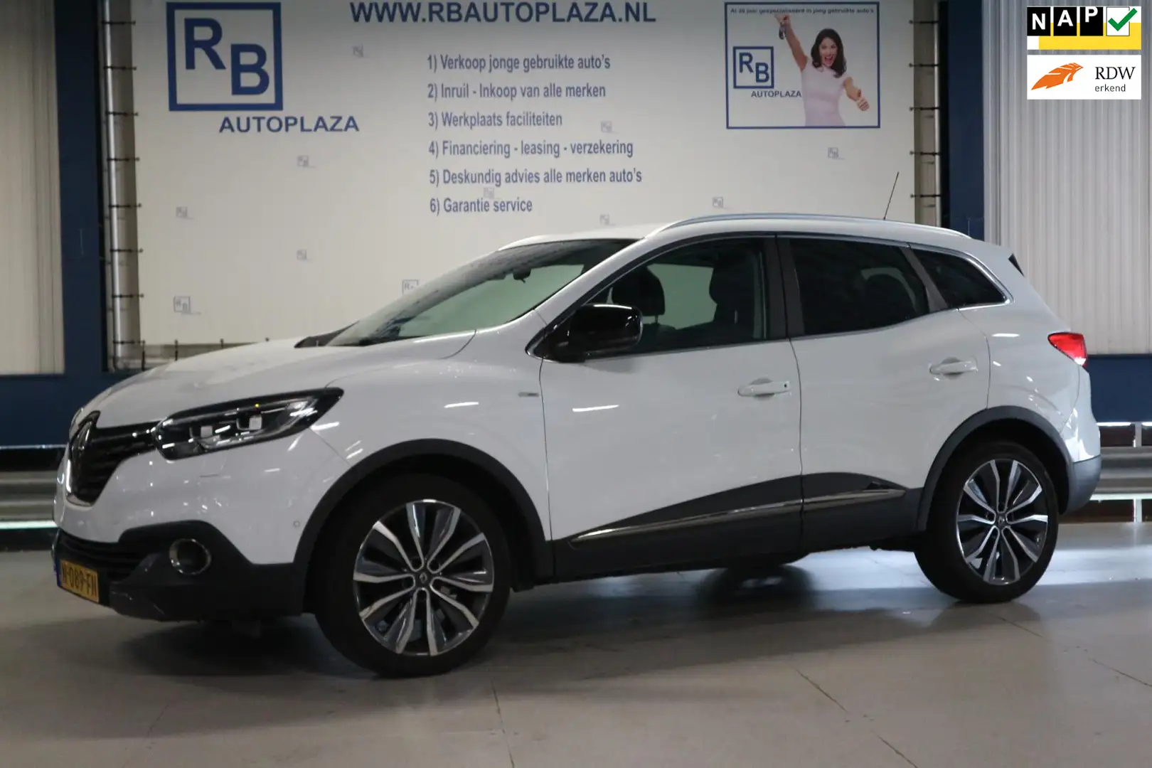 Renault Kadjar 1.2 TCe Bose KEYLESS/ TREKHAAK/ AUTOMAAT Wit - 1