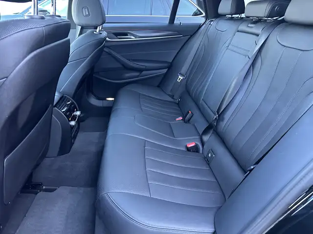 BMW M view 11