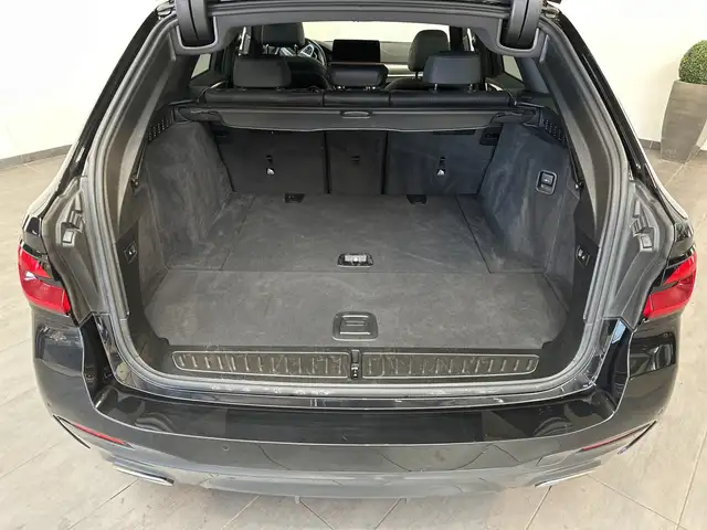 BMW M view 6