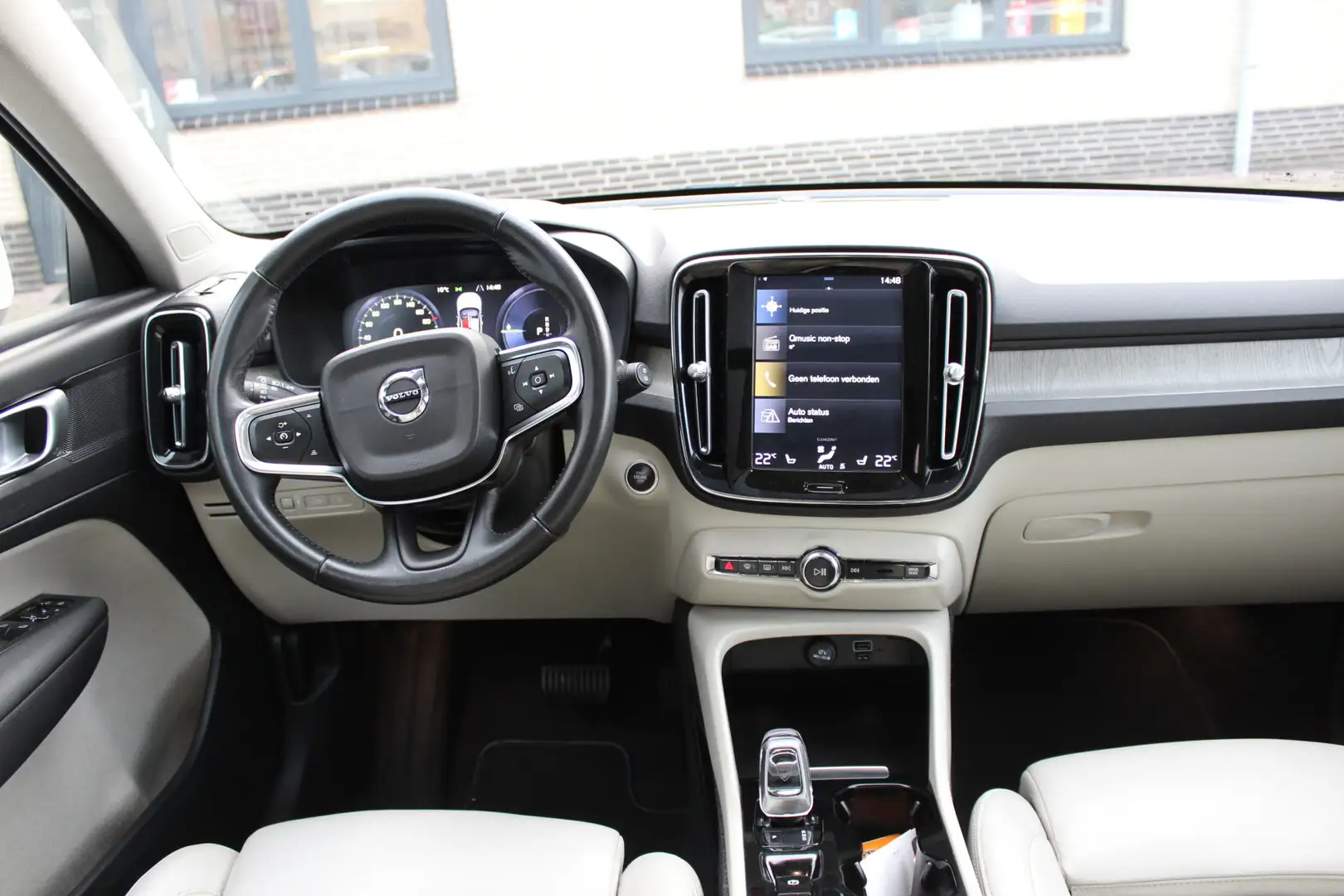 Volvo XC40 1.5 T5 Recharge Inscription PANO | Cam | Blis | Ad Blanc - 2