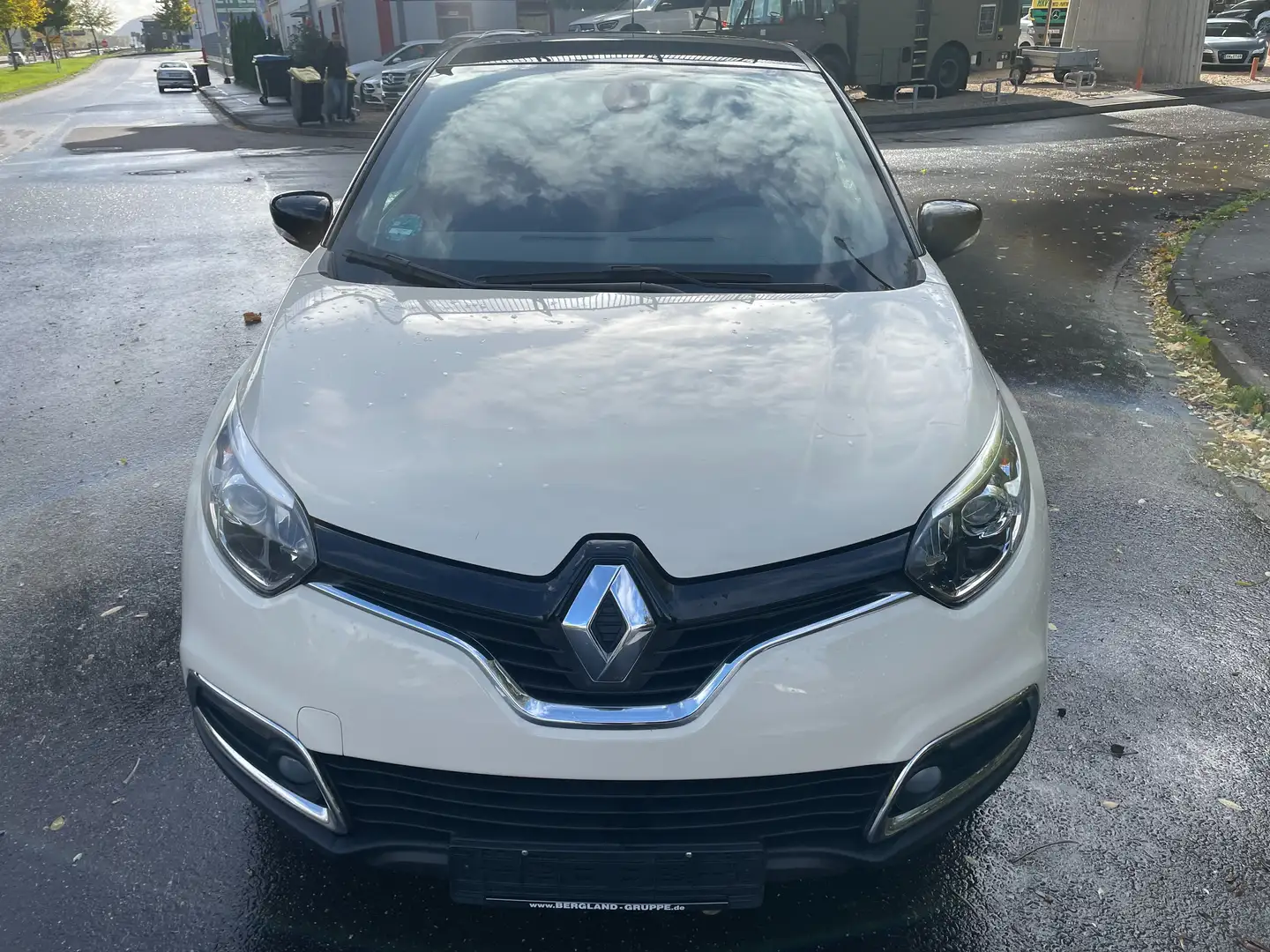 Renault Captur 1.5 dci 90 eco Luxe ENERGY*NAVI*PDC*1 HAND Beige - 2