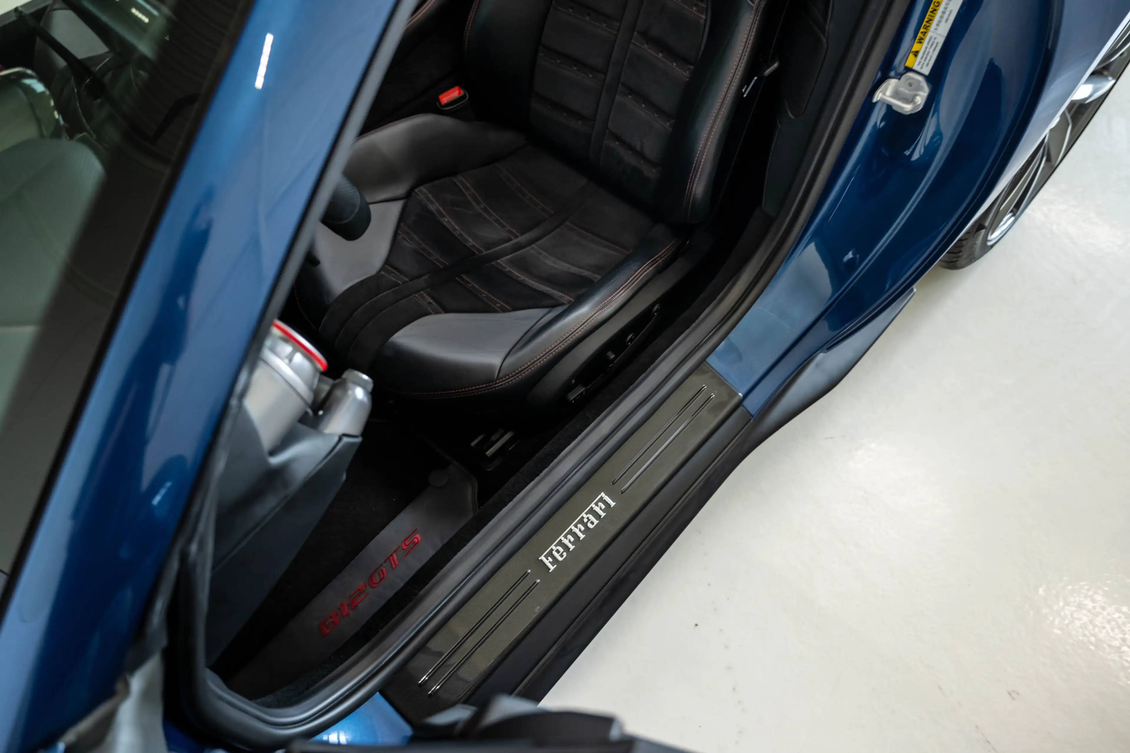 Ferrari 812 GTS 6.5 V12 Carbon, Lift, Daytona, side display — photo 12