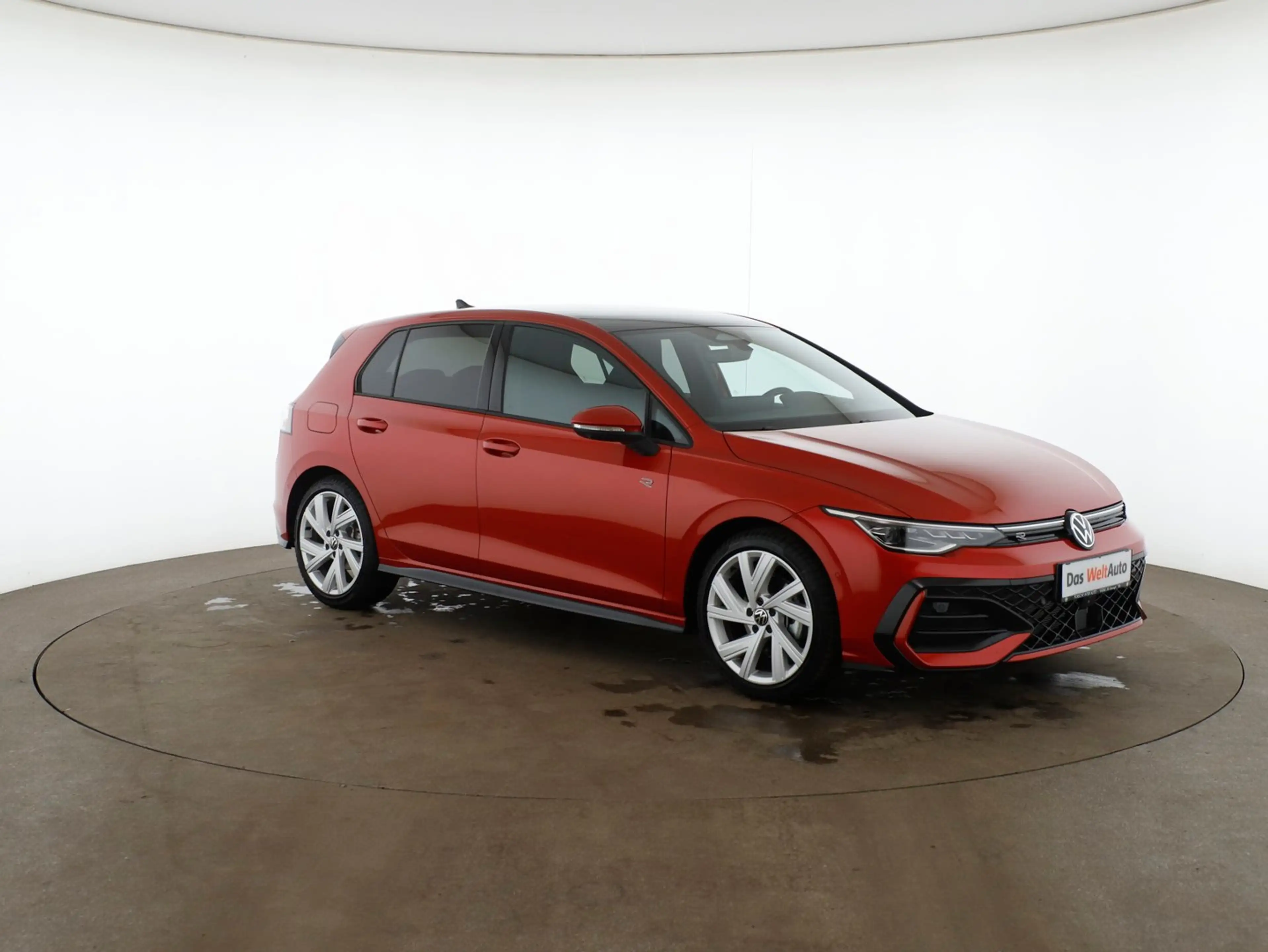 Volkswagen Golf R R-Line TDI DSG — photo 2