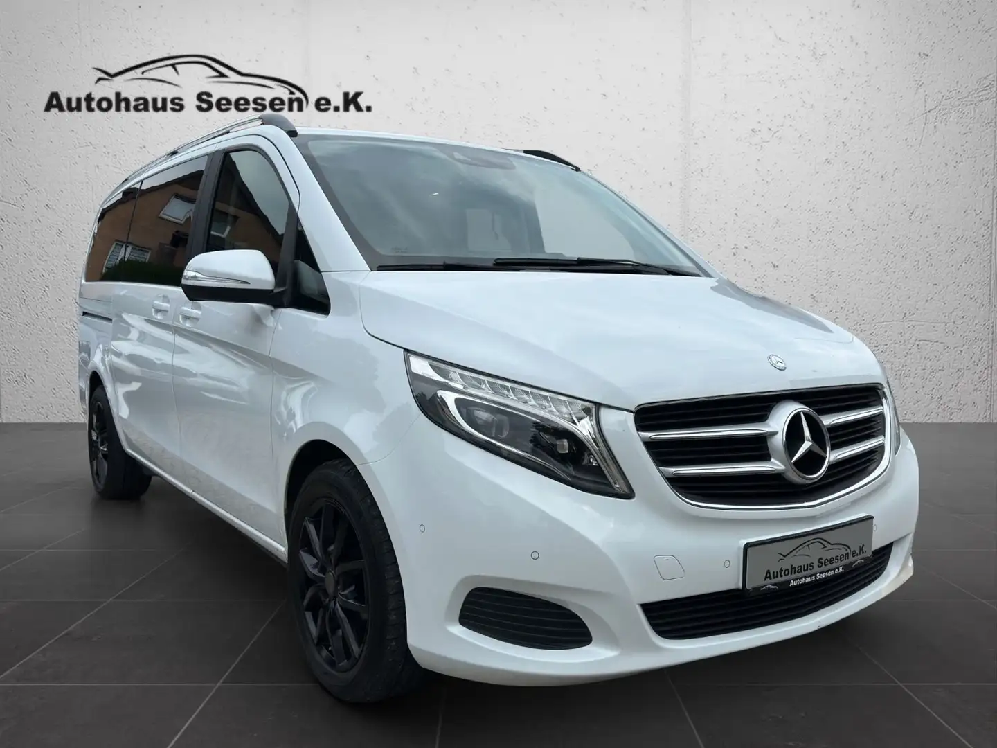 Mercedes-Benz V 220 EDITION lang*Sportpaket*Navi*AHK*LED* Weiß - 1