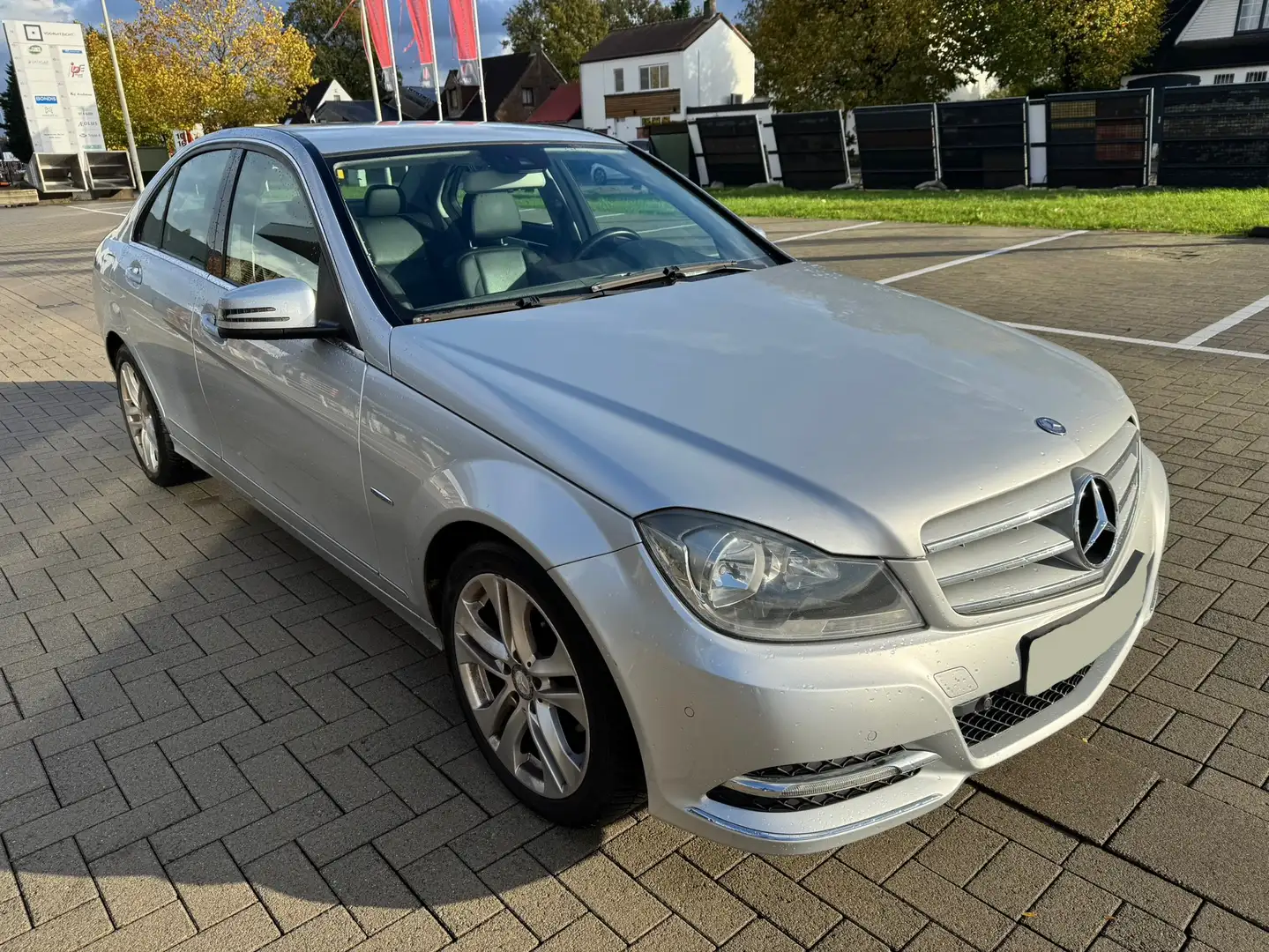 Mercedes-Benz C 200 C 200 CDI DPF (BlueEFFICIENCY) Avantgarde Zilver - 2