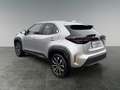 Toyota Yaris Cross 1,5 l Hybrid 4x2, Active Drive Silber - thumbnail 3