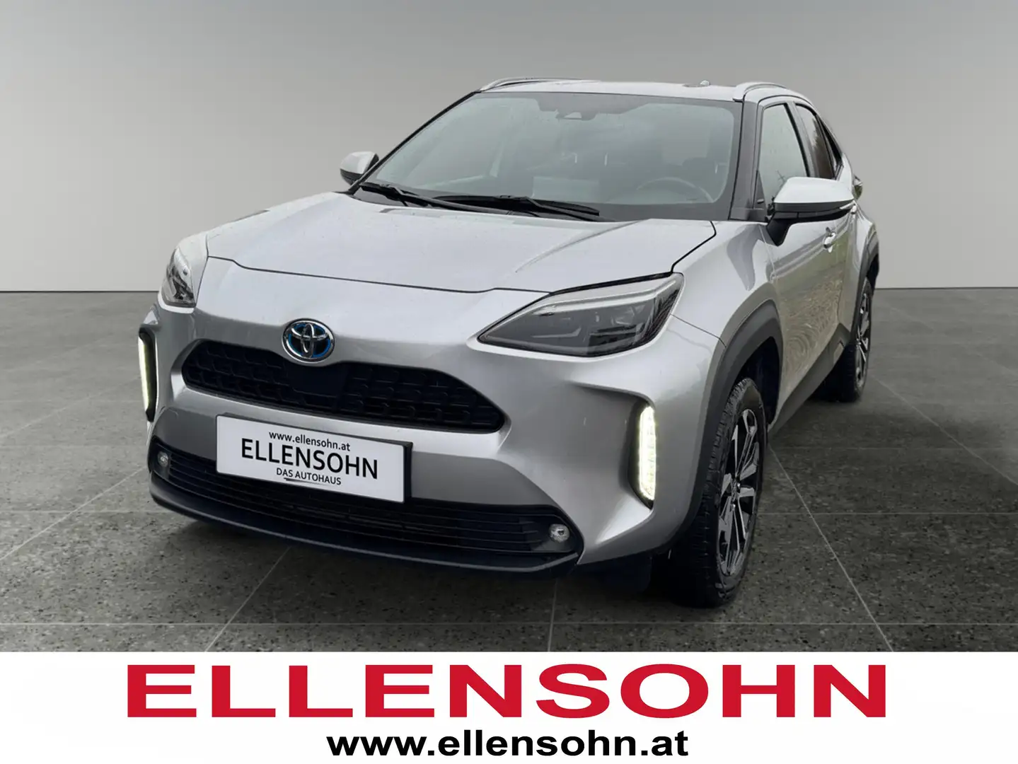 Toyota Yaris Cross 1,5 l Hybrid 4x2, Active Drive Argent - 1
