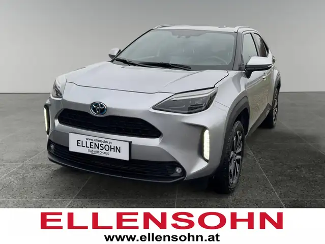 Toyota Yaris Cross 1,5 l Hybrid 4x2, Active Drive