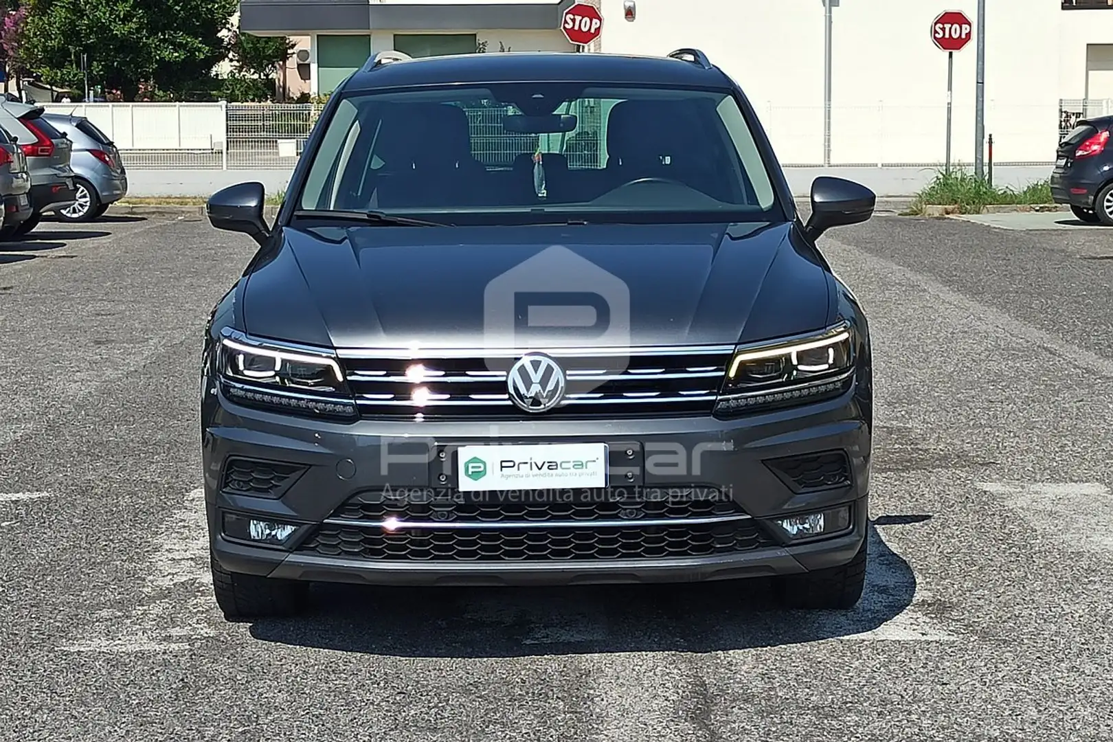 Volkswagen Tiguan 2.0 TDI SCR DSG Style BlueMotion Technology FULL Argento - 2