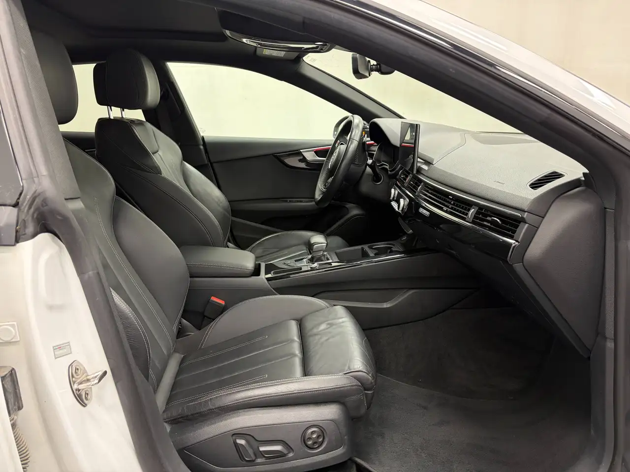 Audi A5 снимка Audi A5