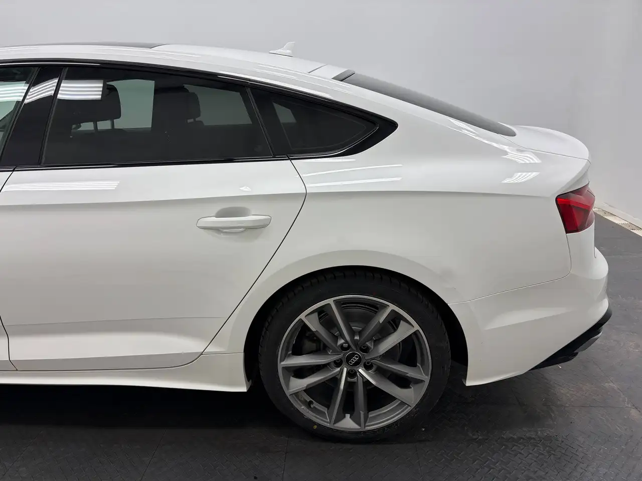 Audi A5 снимка Audi A5
