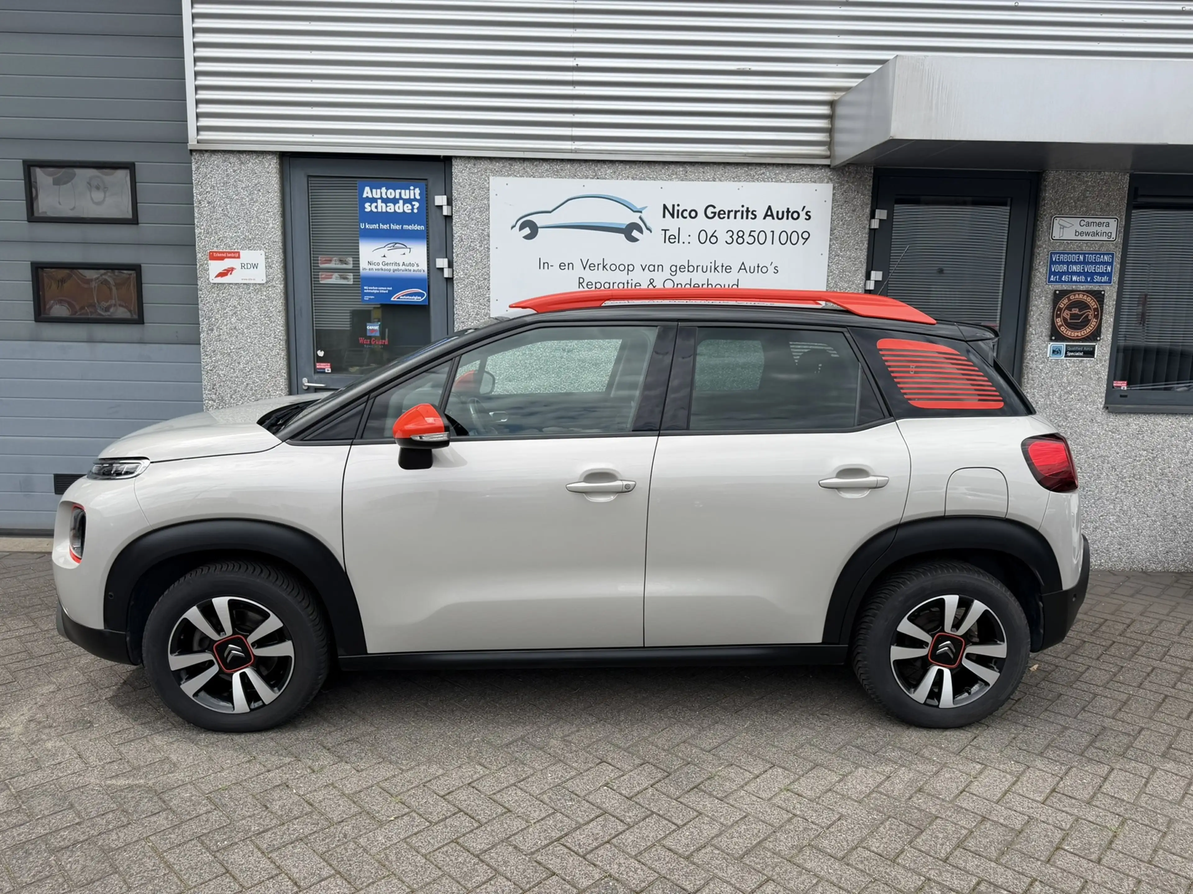 Citroen C3 Aircross 1.2 PureTech S&S Shine Eerste Eigenaar !!! 94.000 — photo 2