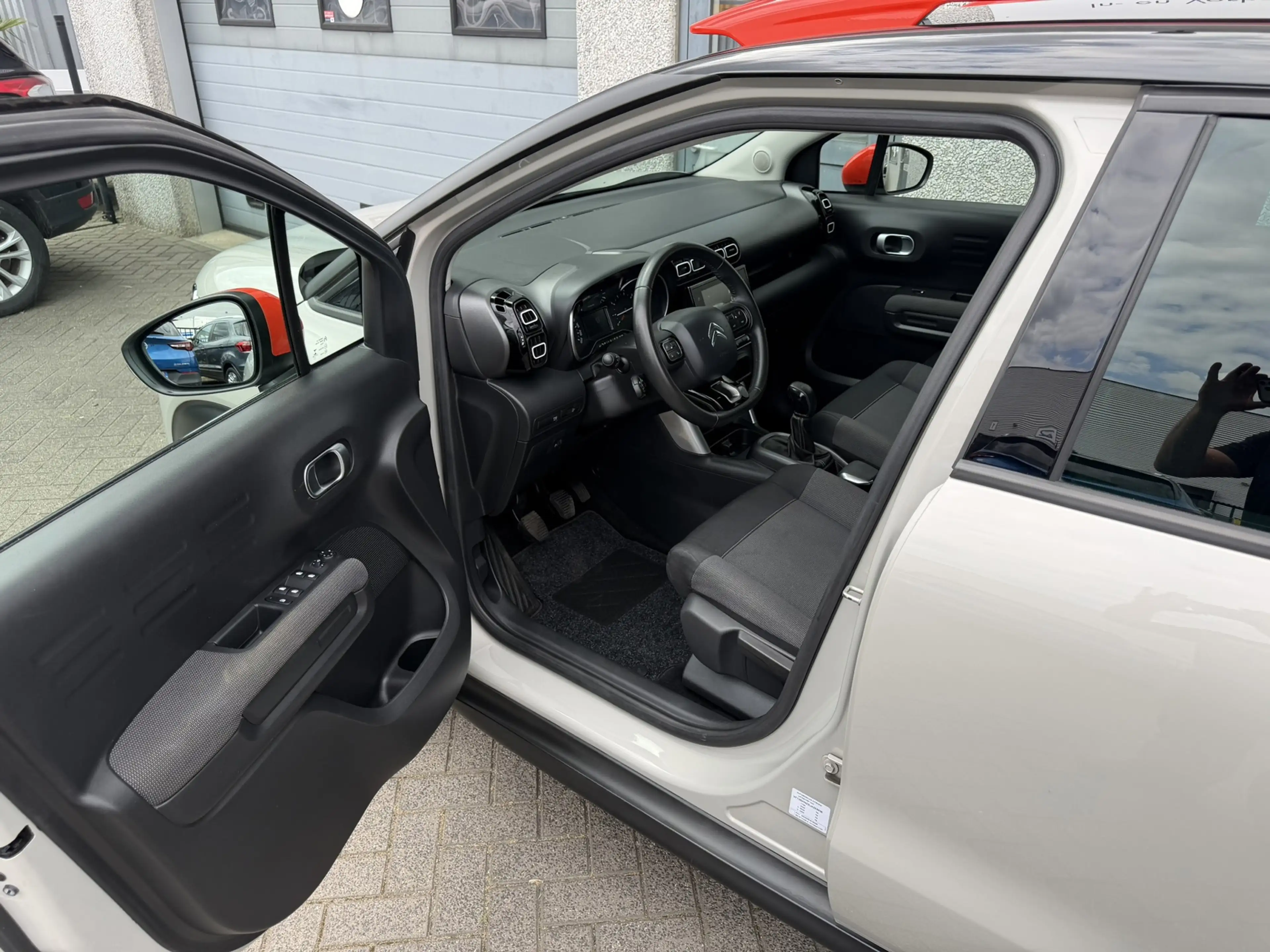 Citroen C3 Aircross 1.2 PureTech S&S Shine Eerste Eigenaar !!! 94.000 — photo 3