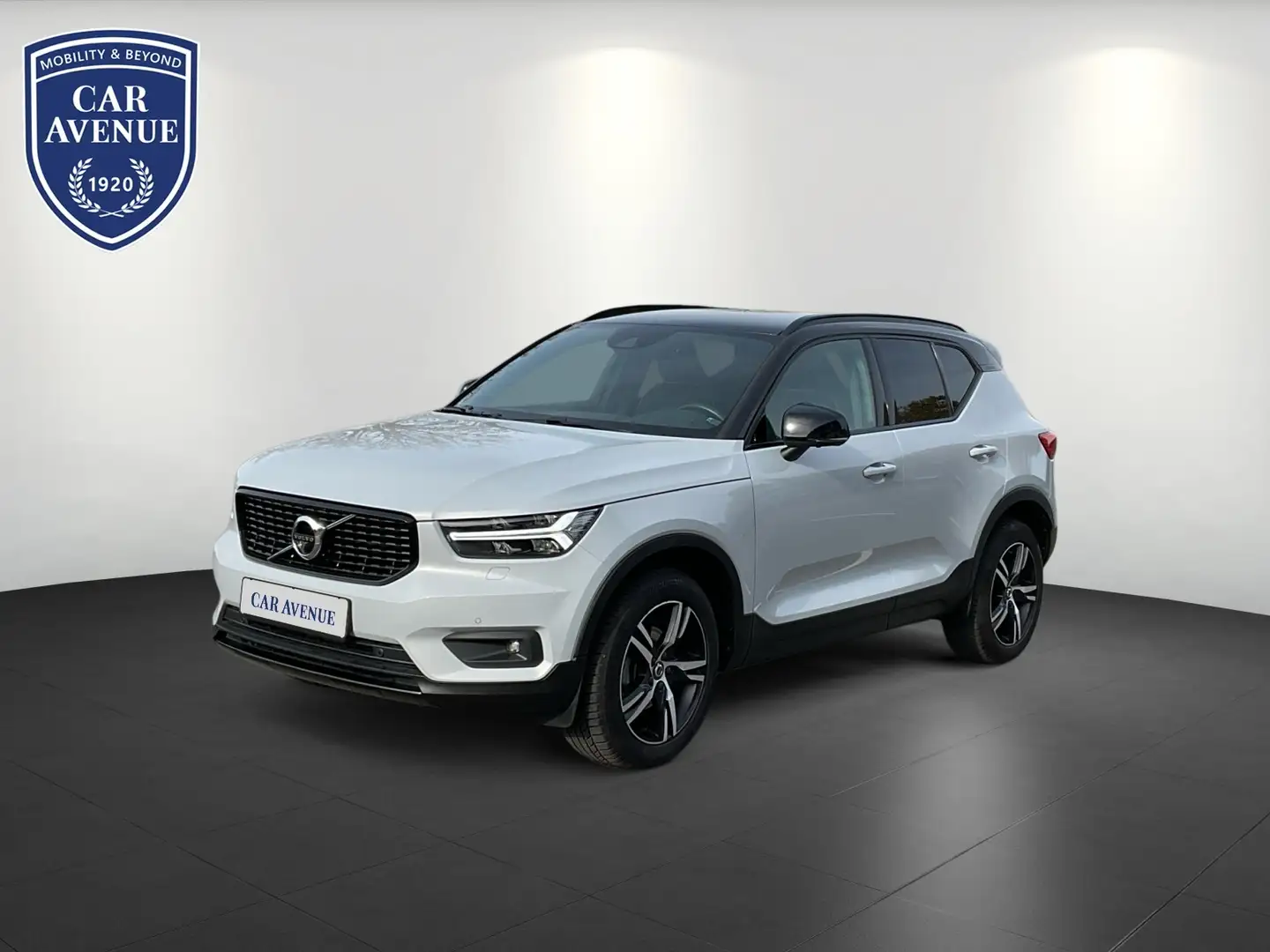 Volvo XC40 R Design  360 Grad Business Pro Argent - 1