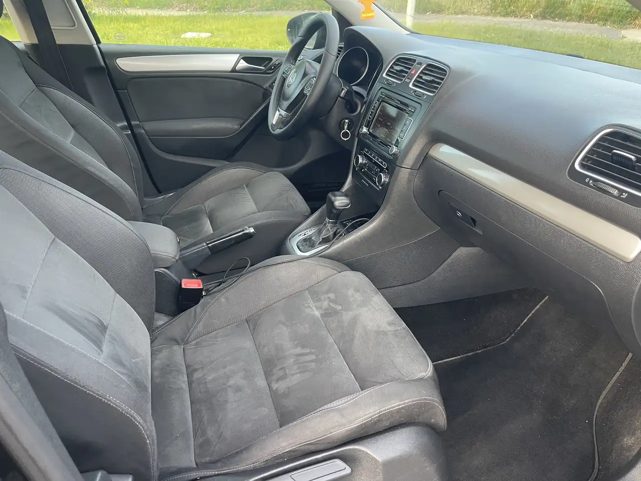 Volkswagen Golf 1.4 TSI 122 Confortline DSG7