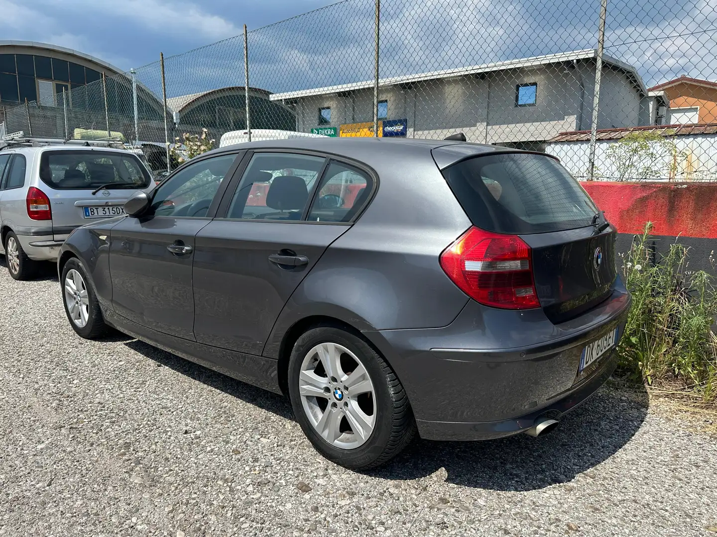 BMW 120 120d 5p Attiva dpf  Motore KO G.P. Серый - 2