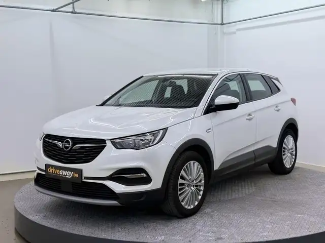Opel Grandland innovation met leder in perfecte staat