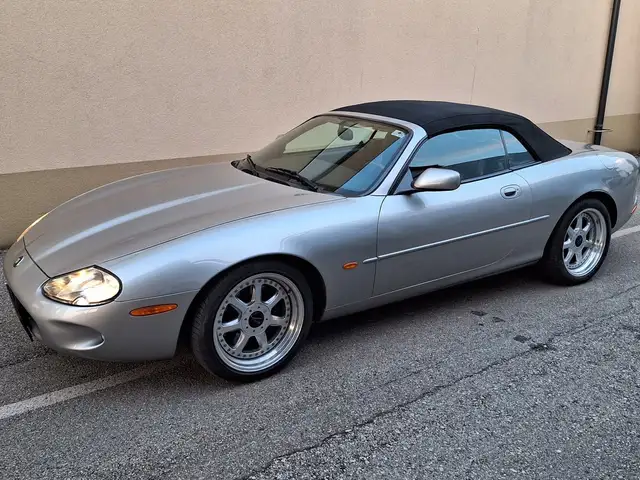 Jaguar XK8 Cabrio