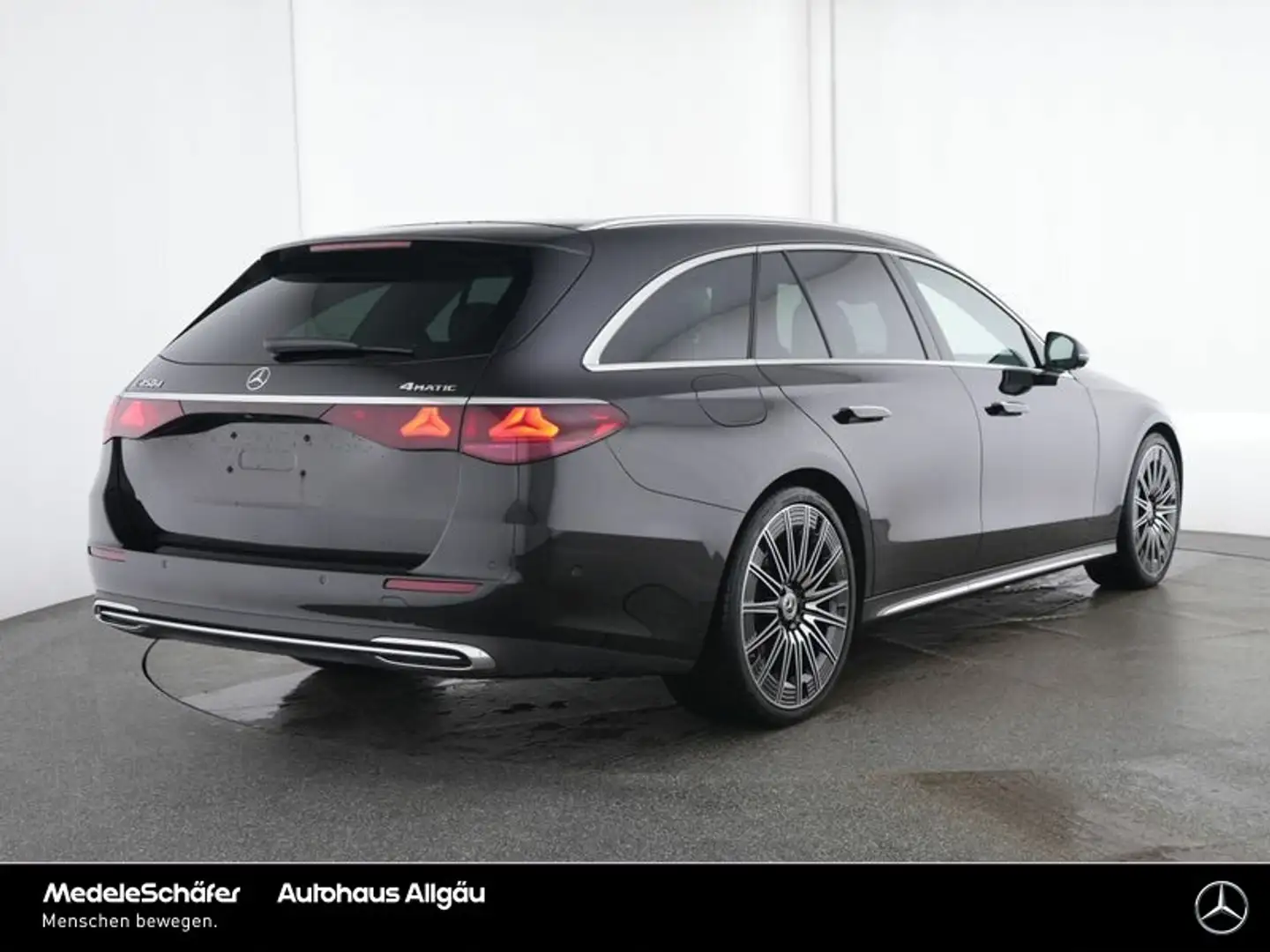 Mercedes-Benz E 450 E 450 T d 4M EXCLUSIVE 21"-AMG Superscreen NP117 Schwarz - 2