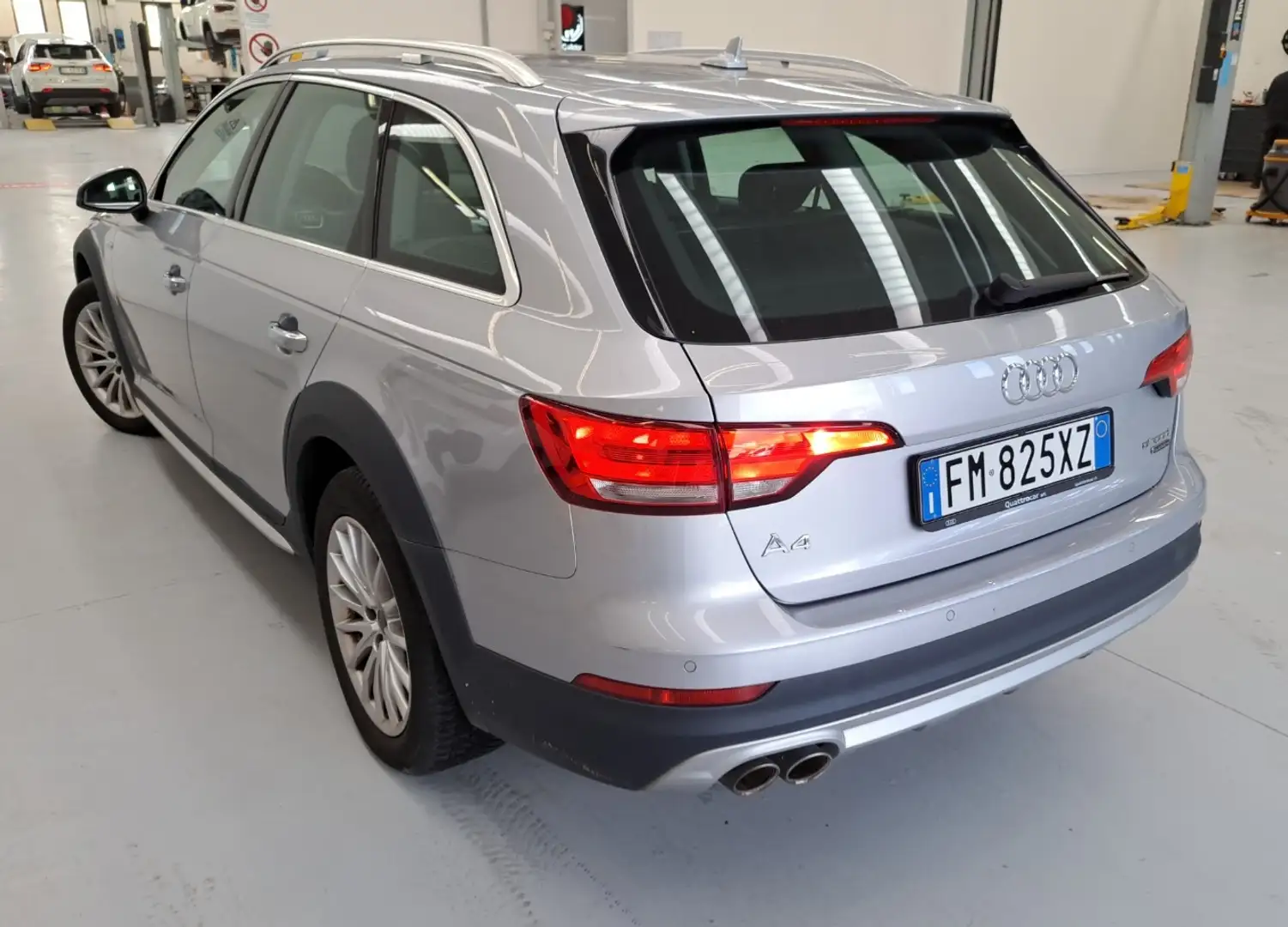 Audi A4 allroad A4 V 2016 Allroad Quattro 2.0 tdi Business Evolution 150cv - 2