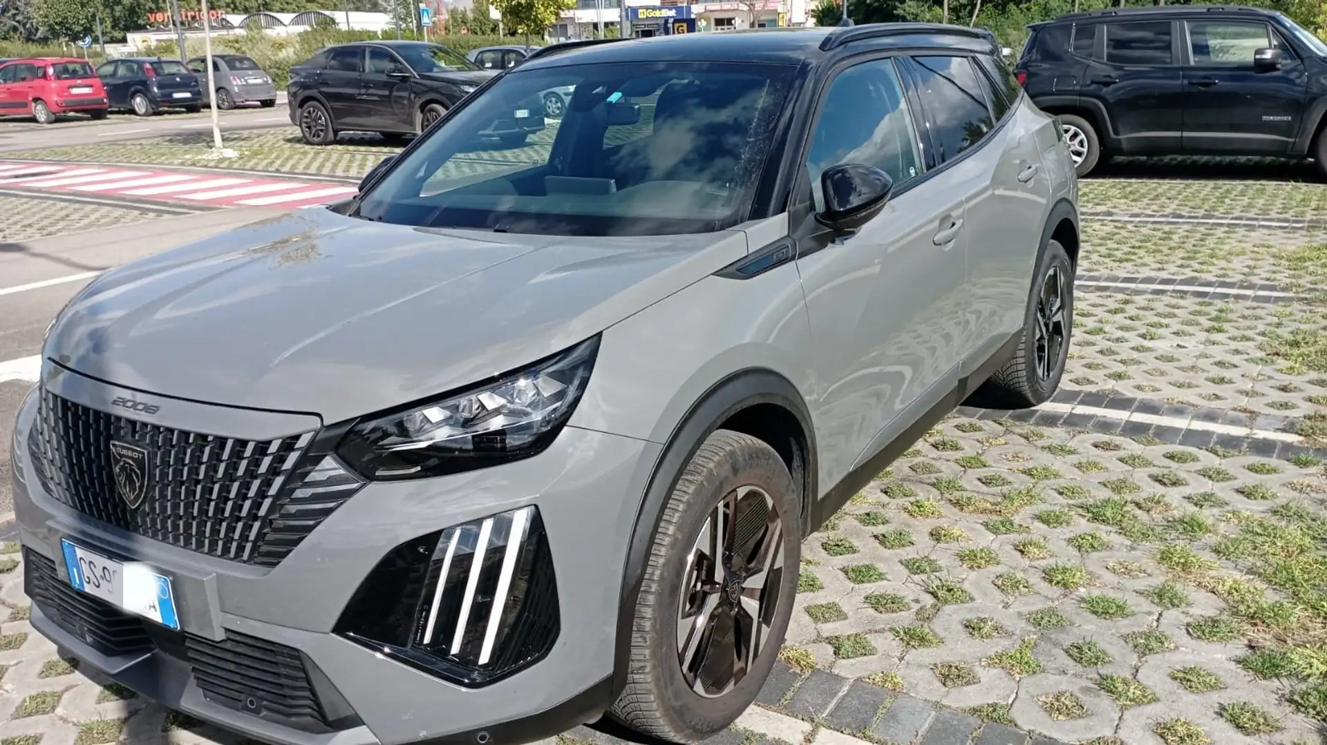 Peugeot 2008 2008 II 2024 1.2 puretech GT s - 2