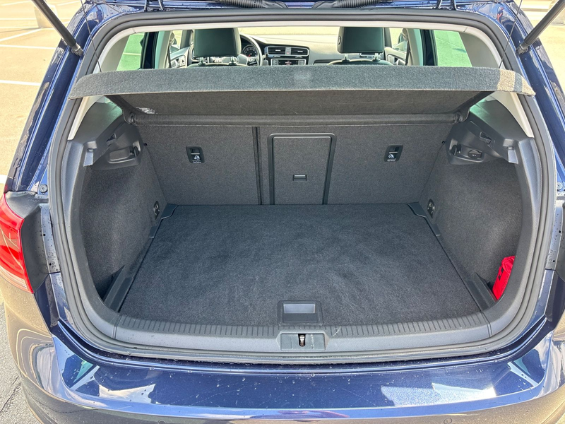 Volkswagen Golf VII 2.0 TDI Highline Xenon ALU Kamera — photo 10