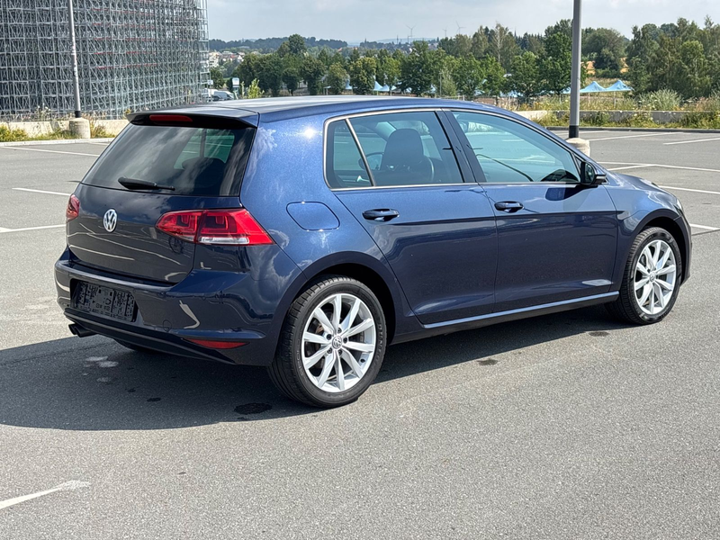 Volkswagen Golf VII 2.0 TDI Highline Xenon ALU Kamera — photo 8