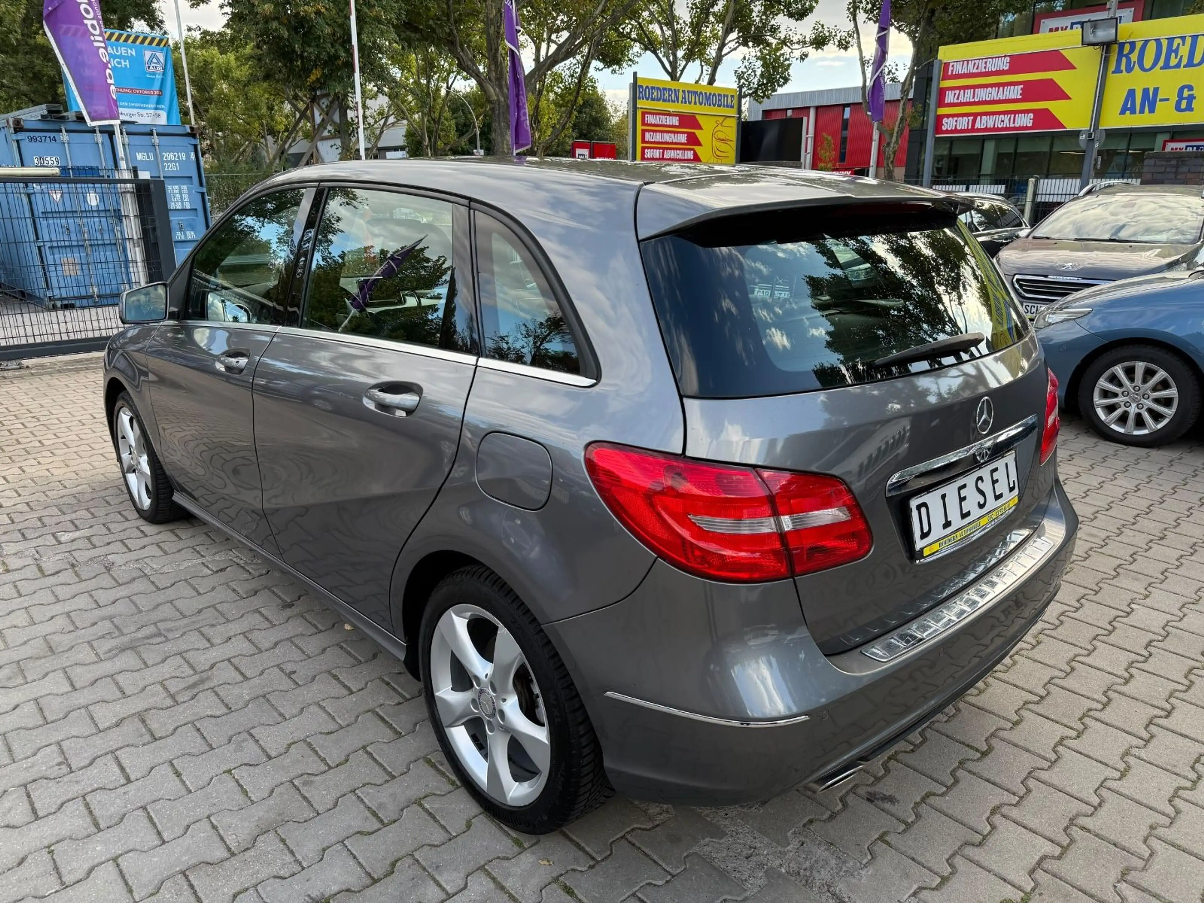 Mercedes-Benz B 180 B B 180 CDI 2.HAND *AUTOMATIK**TEILLEDER* — photo 3