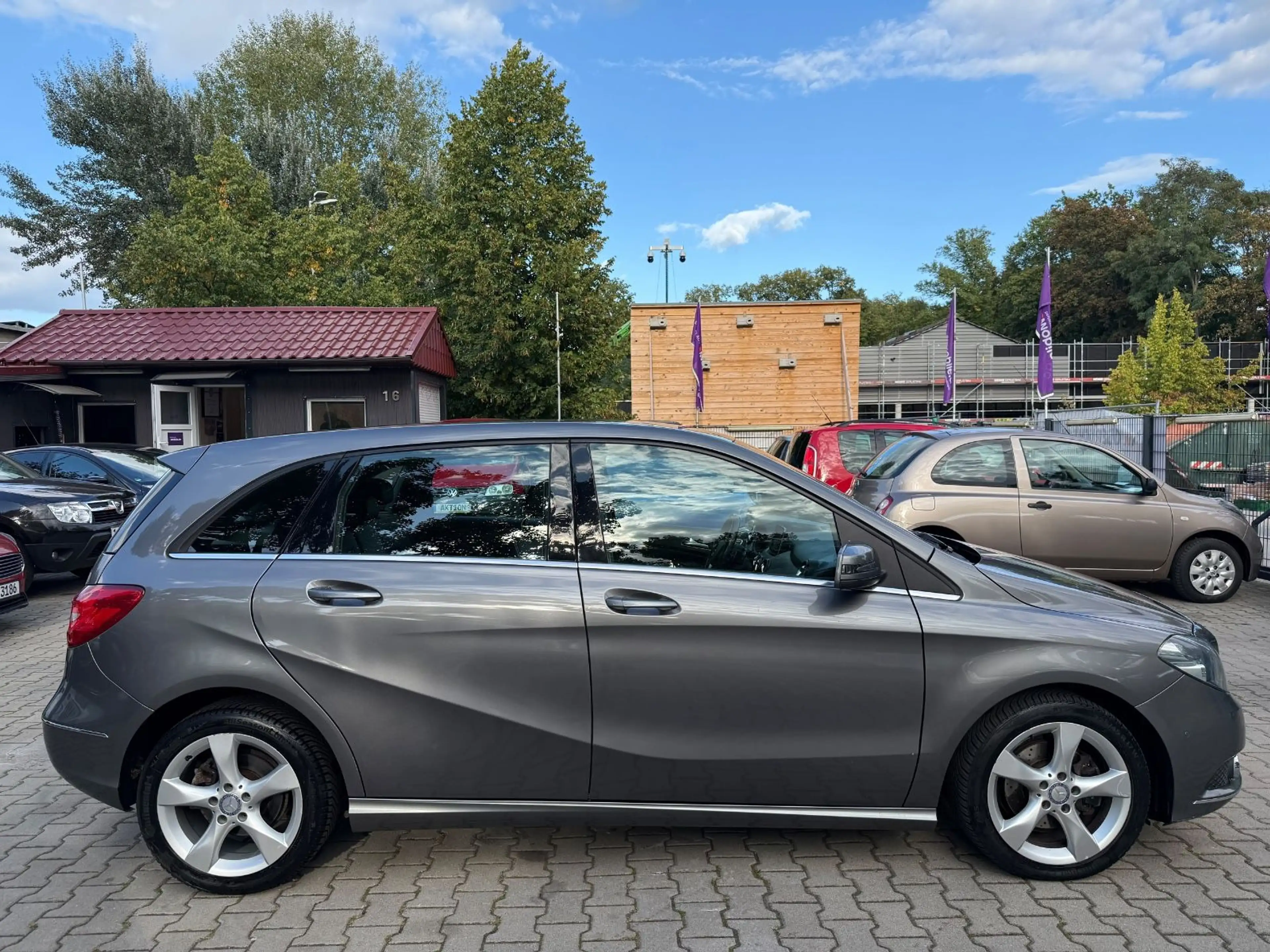 Mercedes-Benz B 180 B B 180 CDI 2.HAND *AUTOMATIK**TEILLEDER* — photo 6