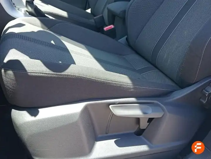 Volkswagen T-Roc Life 1.5 TSI EVO DSG 2023, foto 23