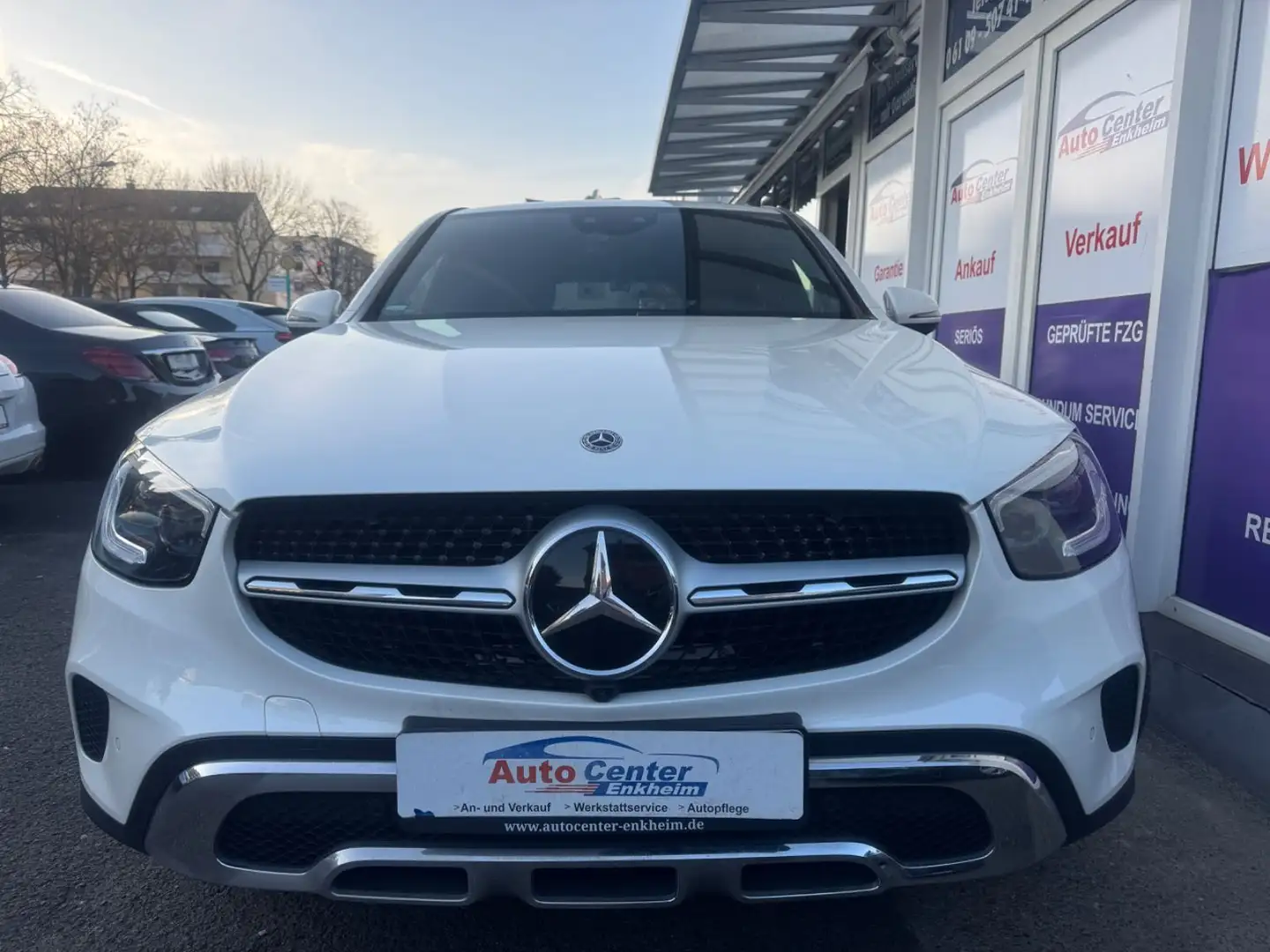 Mercedes-Benz GLC 200 Coupé *MBUX*Sitzblüf*Kamera* Fehér - 2