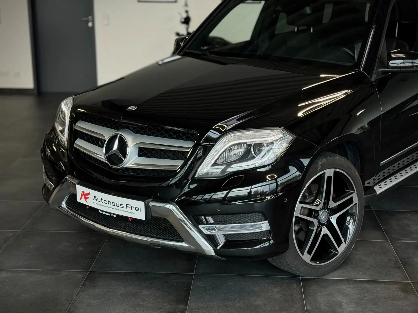 Mercedes-Benz GLK 220 *AMG*AHK*SpurASS*TotwinkelASS*ILS* Noir - 1