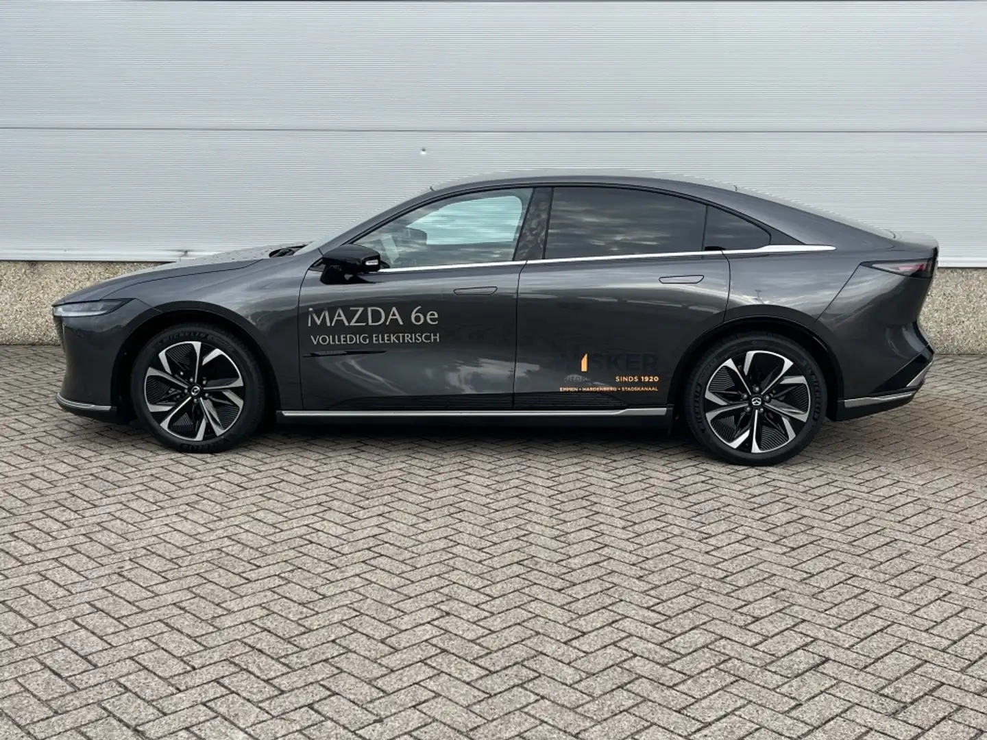 Mazda 6e Takumi 68.8 kWh, 258pk, 1500kg trekgewicht Gris - 2
